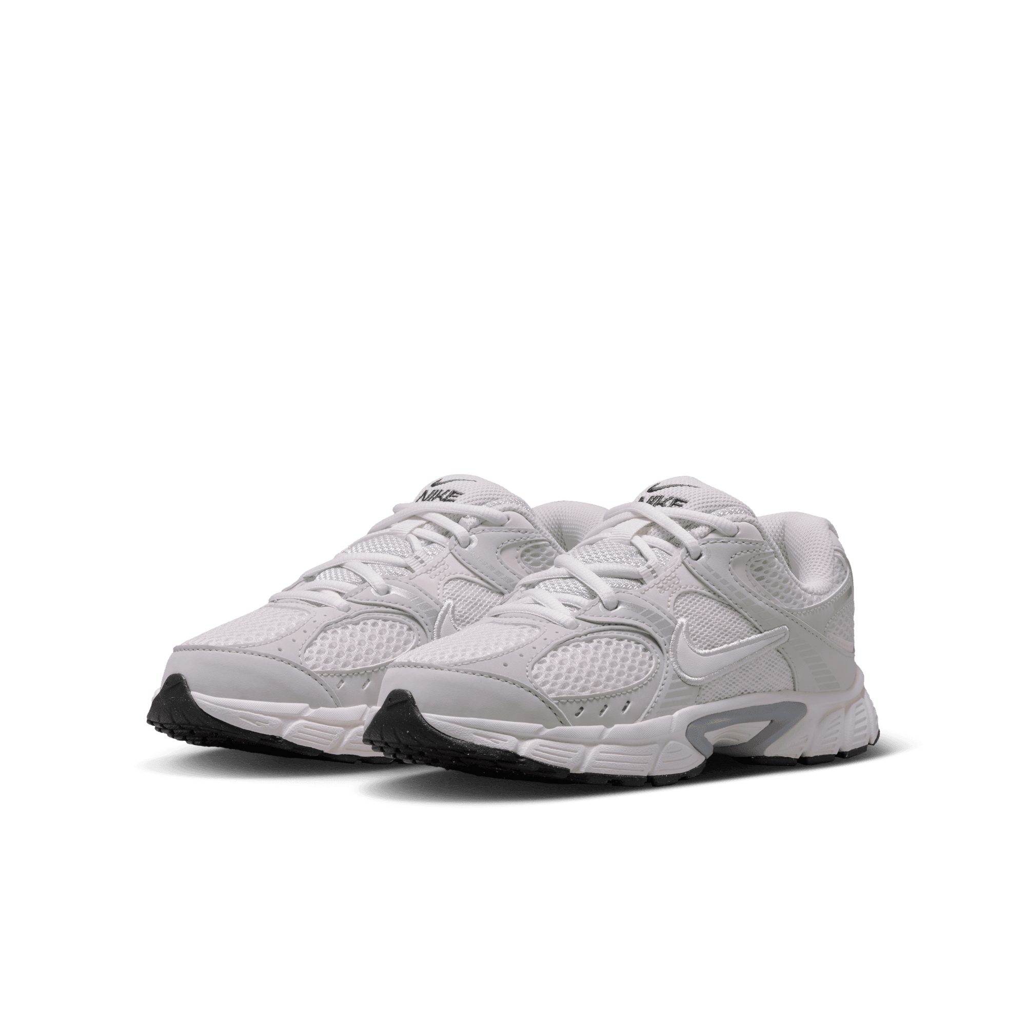 Nike Sportswear V5 RNR (GS) Sneaker inspiriert vom Design des Y2K Nike Vomero 5,für Kinder & Jugendliche