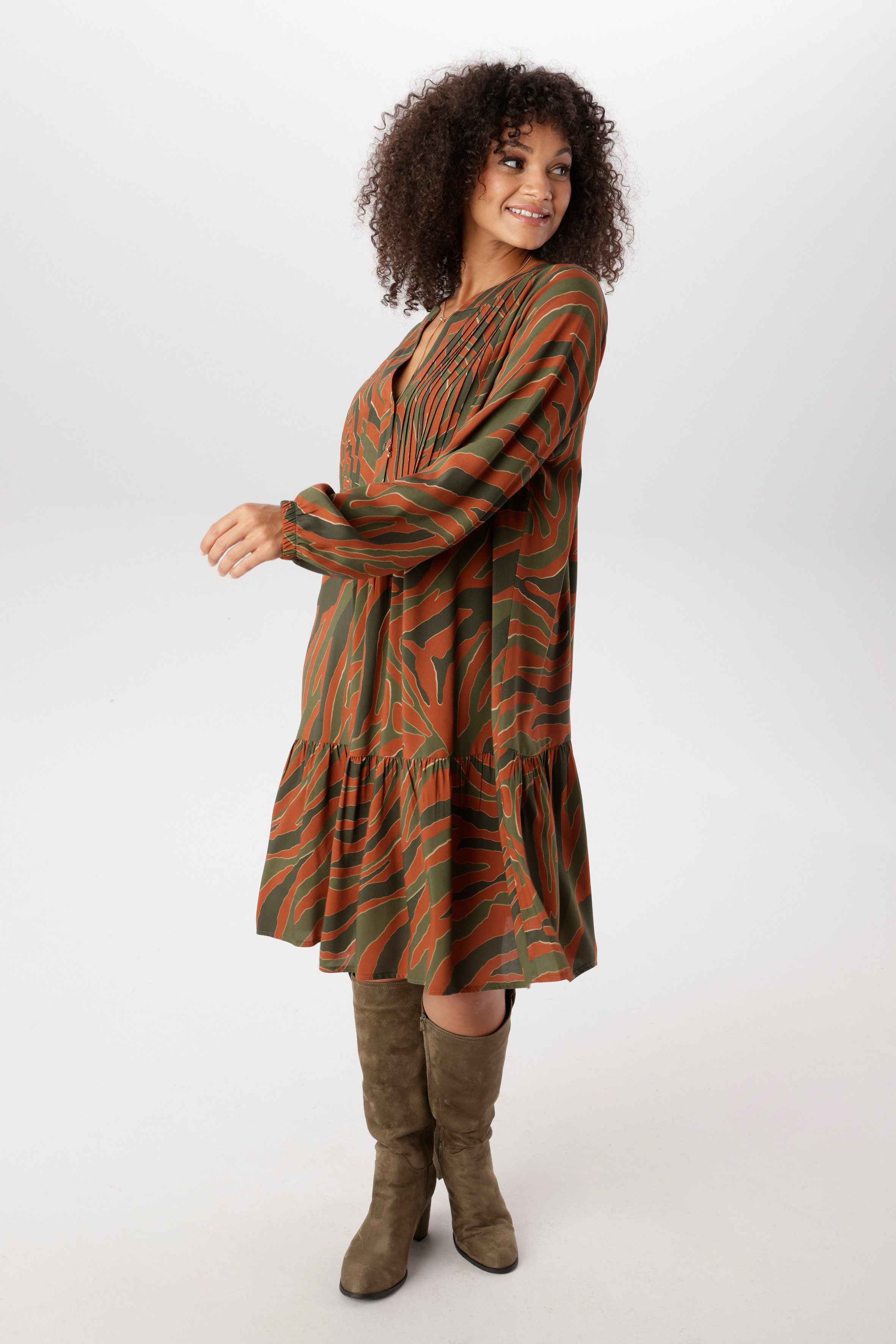 Aniston PLUS Tunikakleid in trendigem Animalprint - NEUE KOLLEKTION – Bild 4 von 5