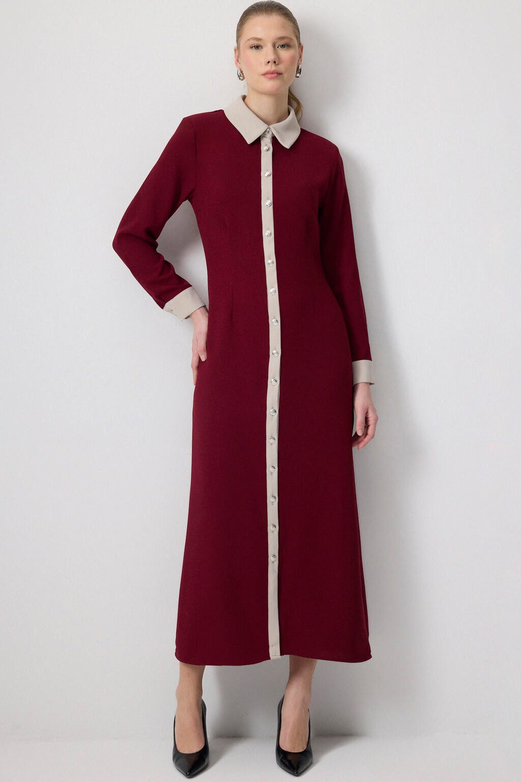 touche prive maxi dress CREPE DRESS WITH BUTTON DETAILS