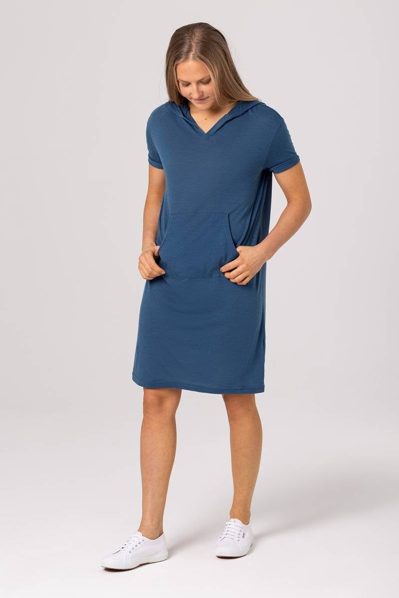 SUPER.NATURAL Sweatkleid Merino Kleid W HOODED DRESS toller  Merino-Materialmix, Temperaturregulierender Komfort durch Merinowolle