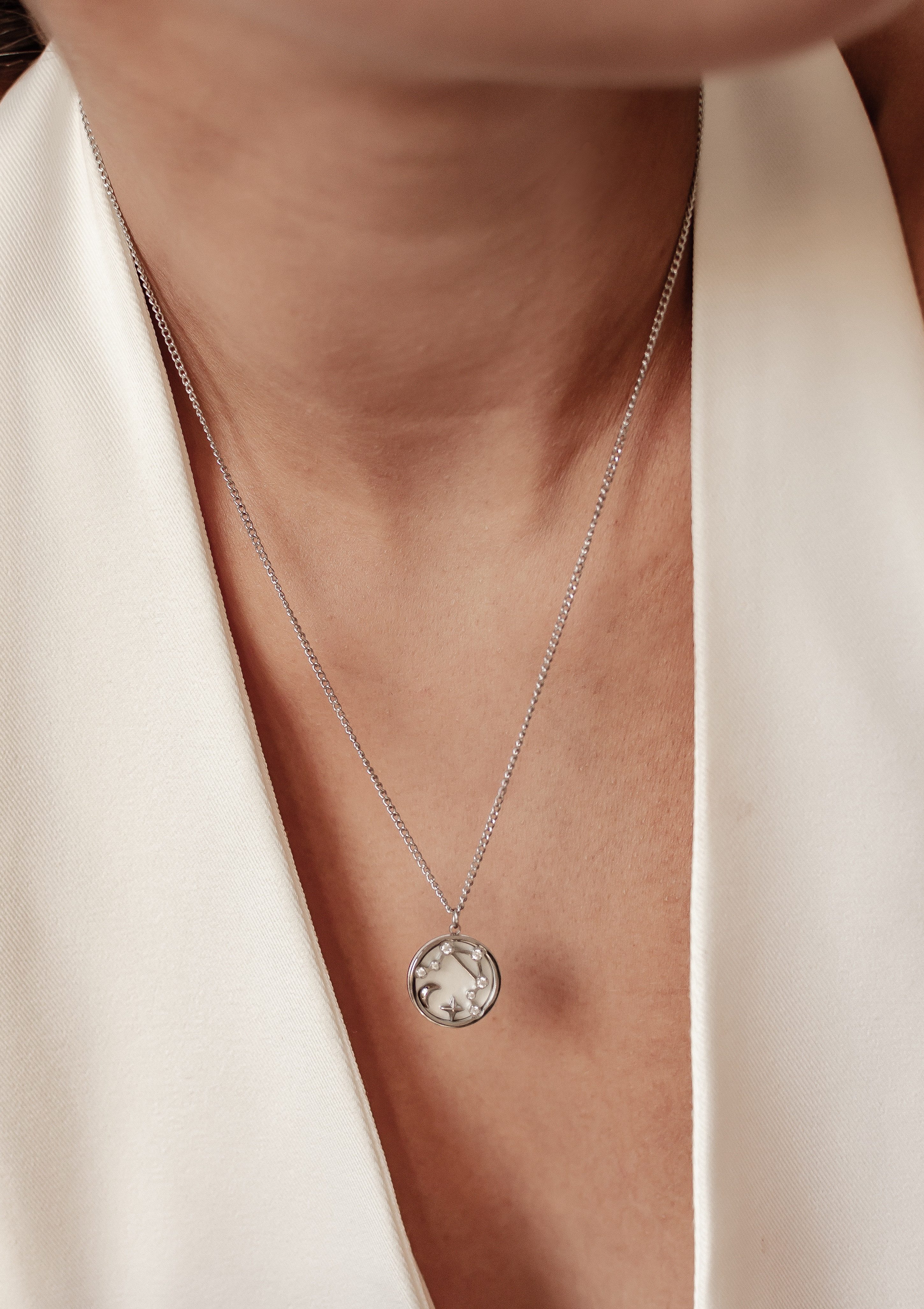 Hey Happiness Kette mit Anhänger Sternzeichen günstig online kaufen