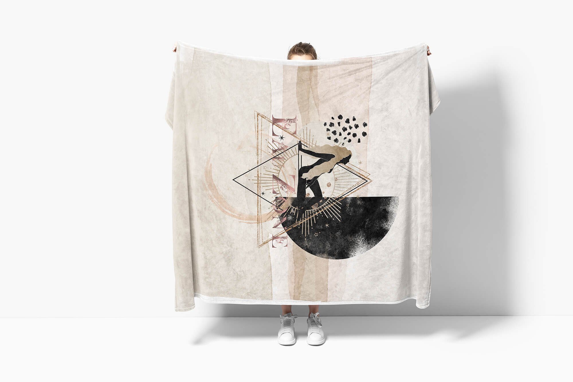 Sinus Art Handtücher Handtuch Strandhandtuch Saunatuch Kuscheldecke Kunstvoll schöne Frau Halbmond Motiv, Baumwolle-Polyester-Mix (1-St), Handtuch