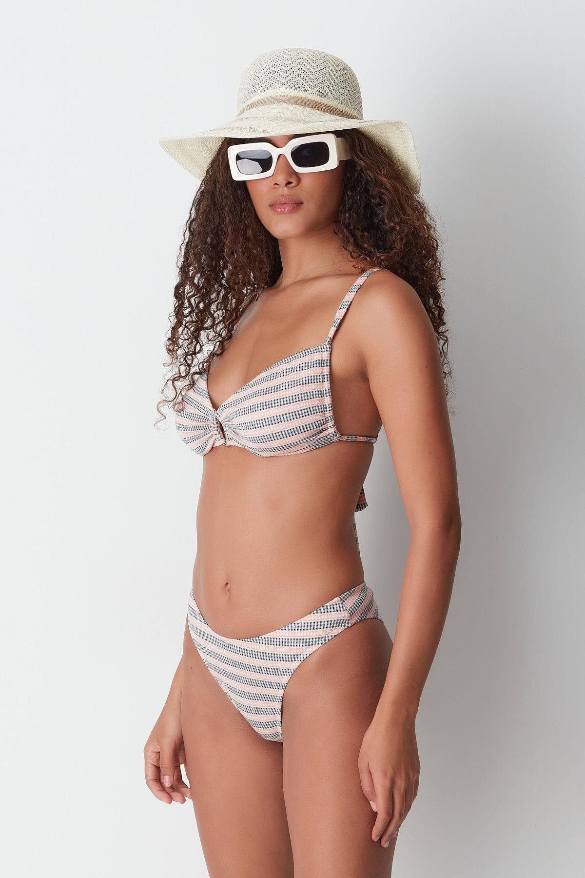 C&CITY Bügel-Bikini-Top Kreis Detail Bikini Set