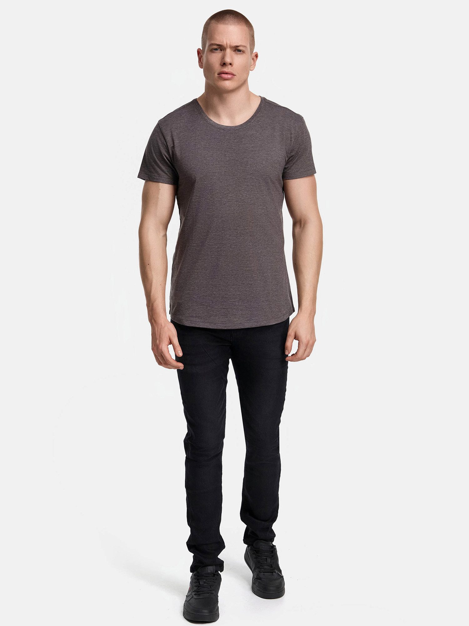 Tazzio T-Shirt E106 (Packung, 7-tlg., 7er-Pack) Herren Basic Rundhalsshirt