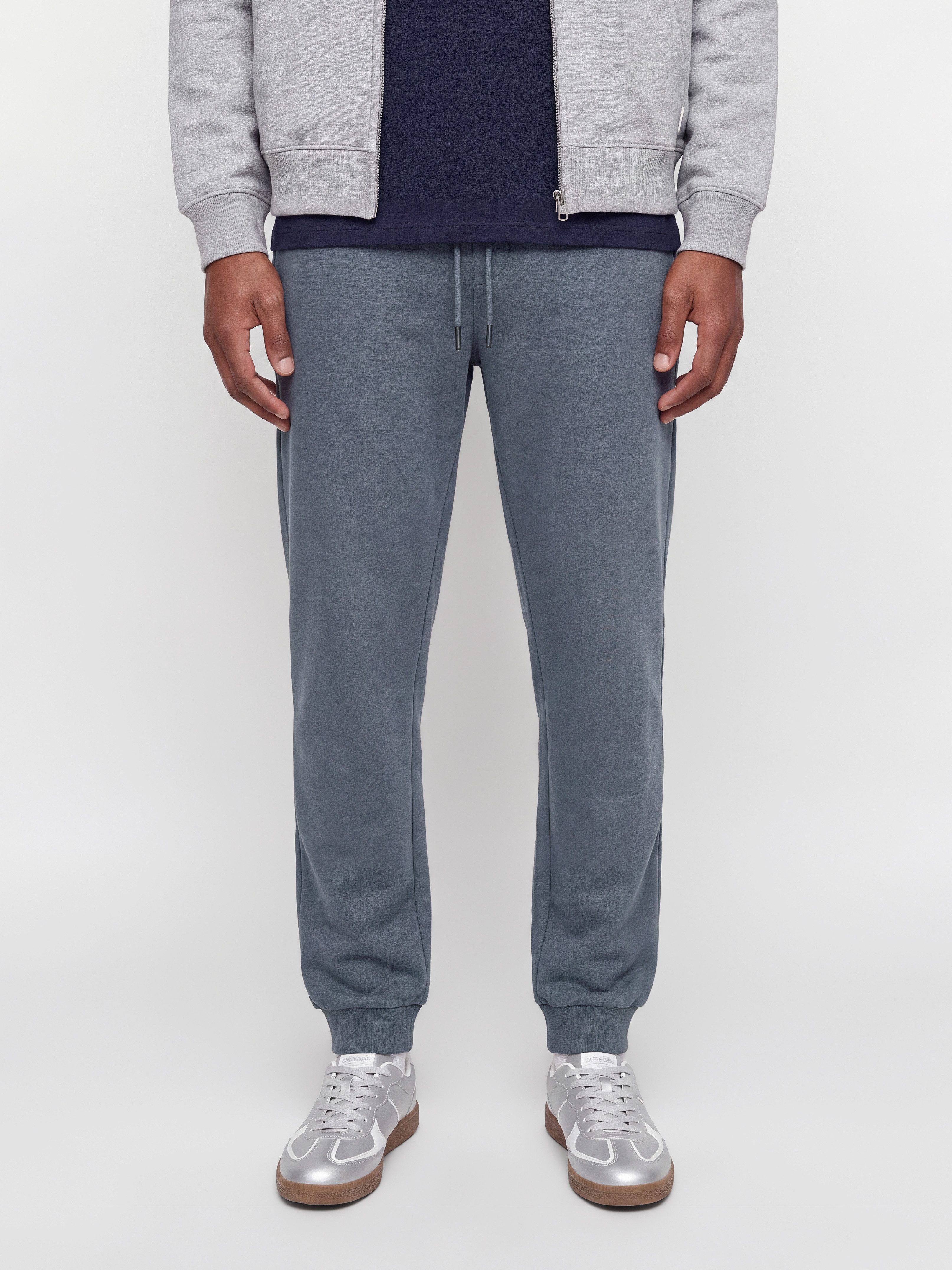 Jack & Jones Sweathose JPSTGORDON mit Kordelzug und Komfortbund unifarben, modisch, regular fit, Sweatware