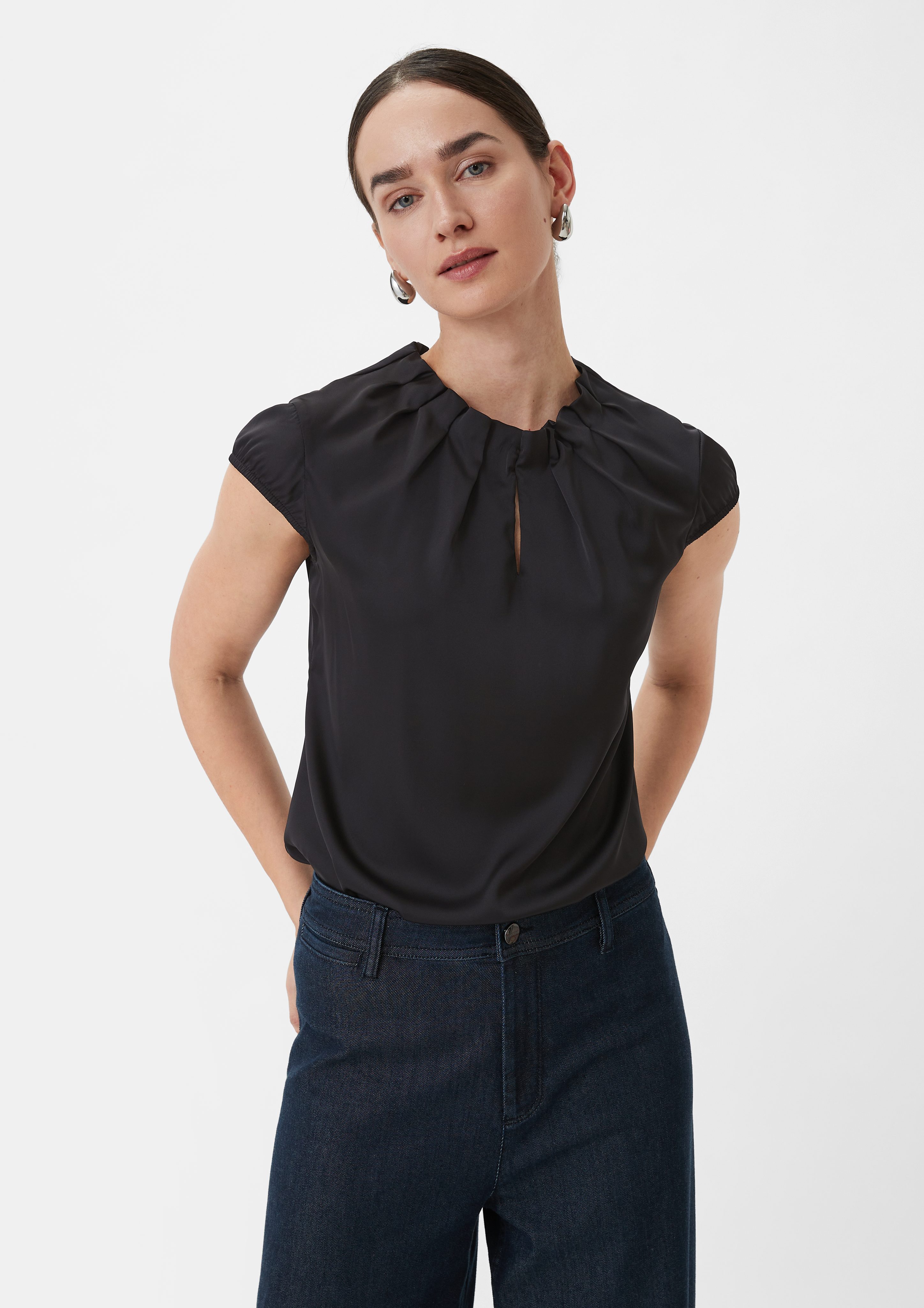 Comma Satinbluse mit Raffung am Hals günstig online kaufen