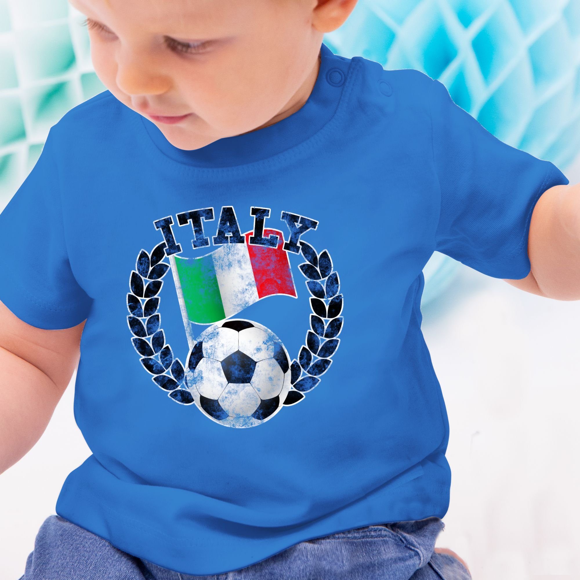 Shirtracer Italy Baby & Flagge Fussball 1 Royalblau EM Fußball Vintage T-Shirt 2024