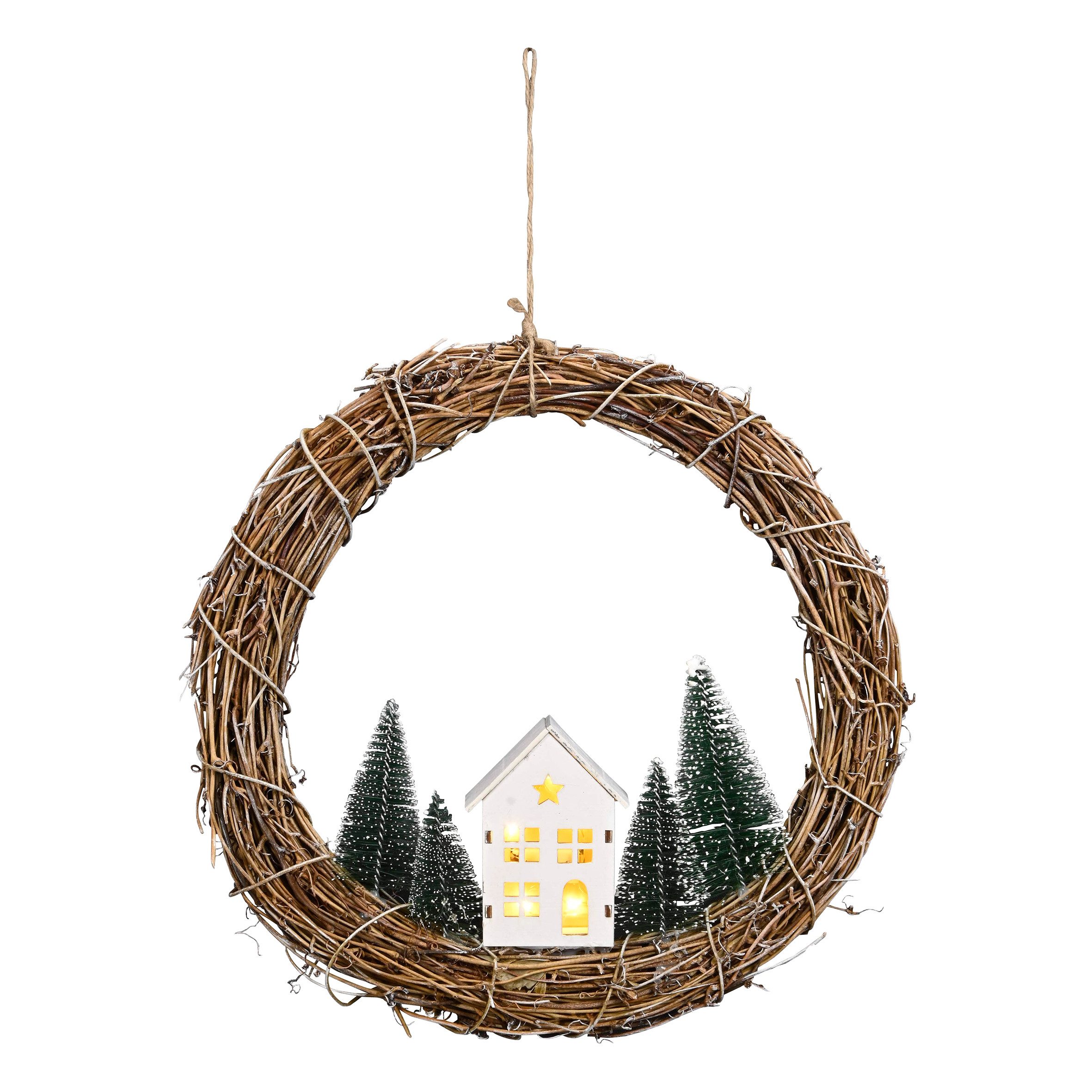 Spetebo LED-Dekofigur Weidenkranz mit Haus und Tannen (Türkranz mit Beleuch günstig online kaufen