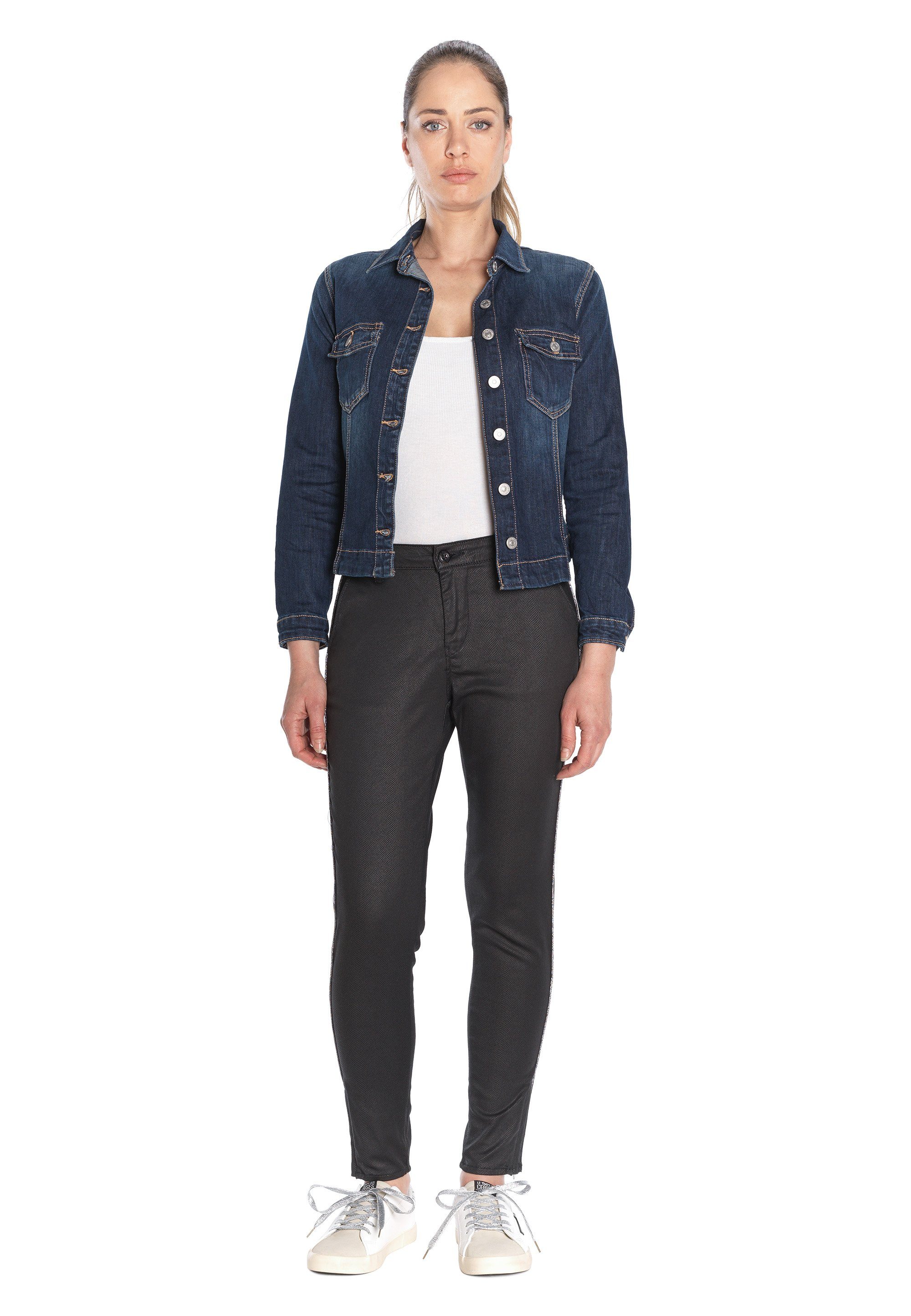 Le Temps Des Cerises 7/8-Hose NAJA in klassischem Design. € 111,90