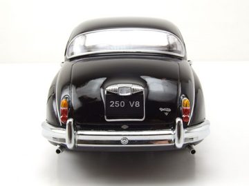 KK Scale Modellauto Daimler 250 V6 LHD 1962 schwarz Modellauto 1:18 KK Scale, Maßstab 1:18