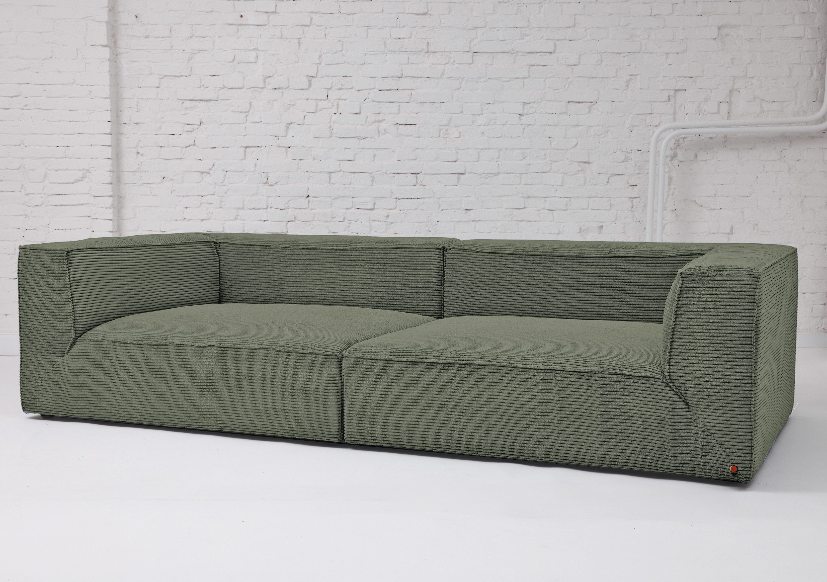 HOME OF COLORS Big-Sofa BIG CUBE – das kubische Sofa mit extra-tiefem, soften Sitzgefühl, in weichem Cordstoff – in vielen schönen Farben