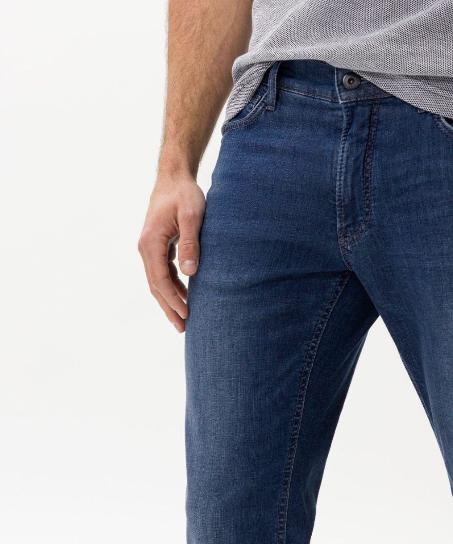 Brax 5-Pocket-Jeans Chuck Sommerjeans, Light Weight – Bild 4 von 5