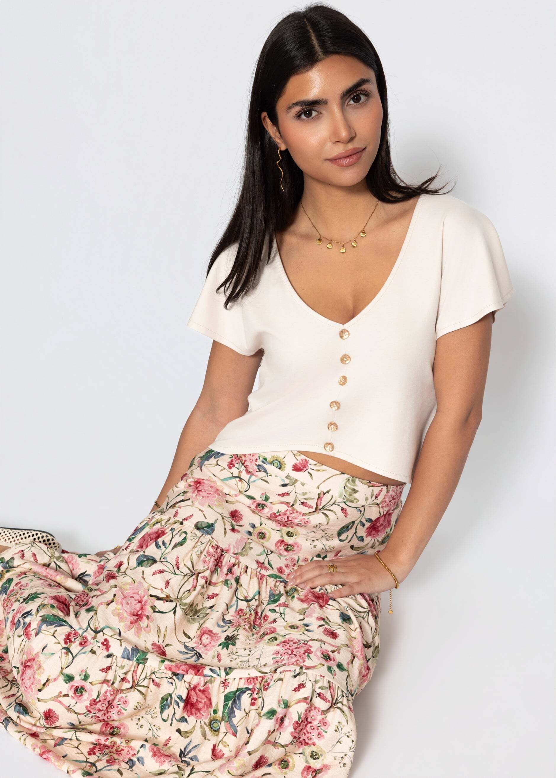 SASSYCLASSY Maxirock Maxi Rock mit Blümchendruck für Damen Fließender Rock mit angesetzten Stufen im luftigen Fall Beige – Bild 4 von 5