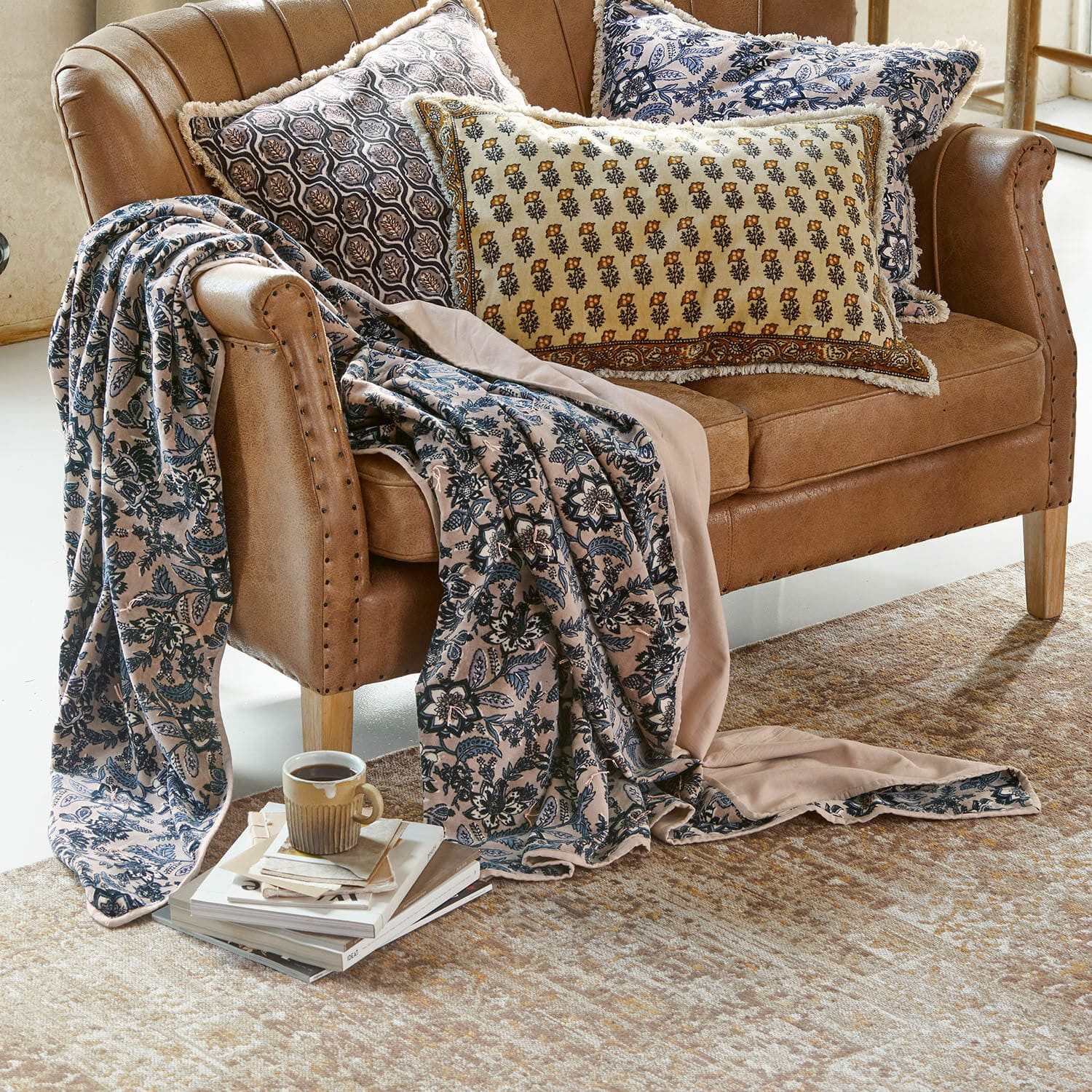 Mirabeau Tagesdecke Plaid Elarion altrosa/blau