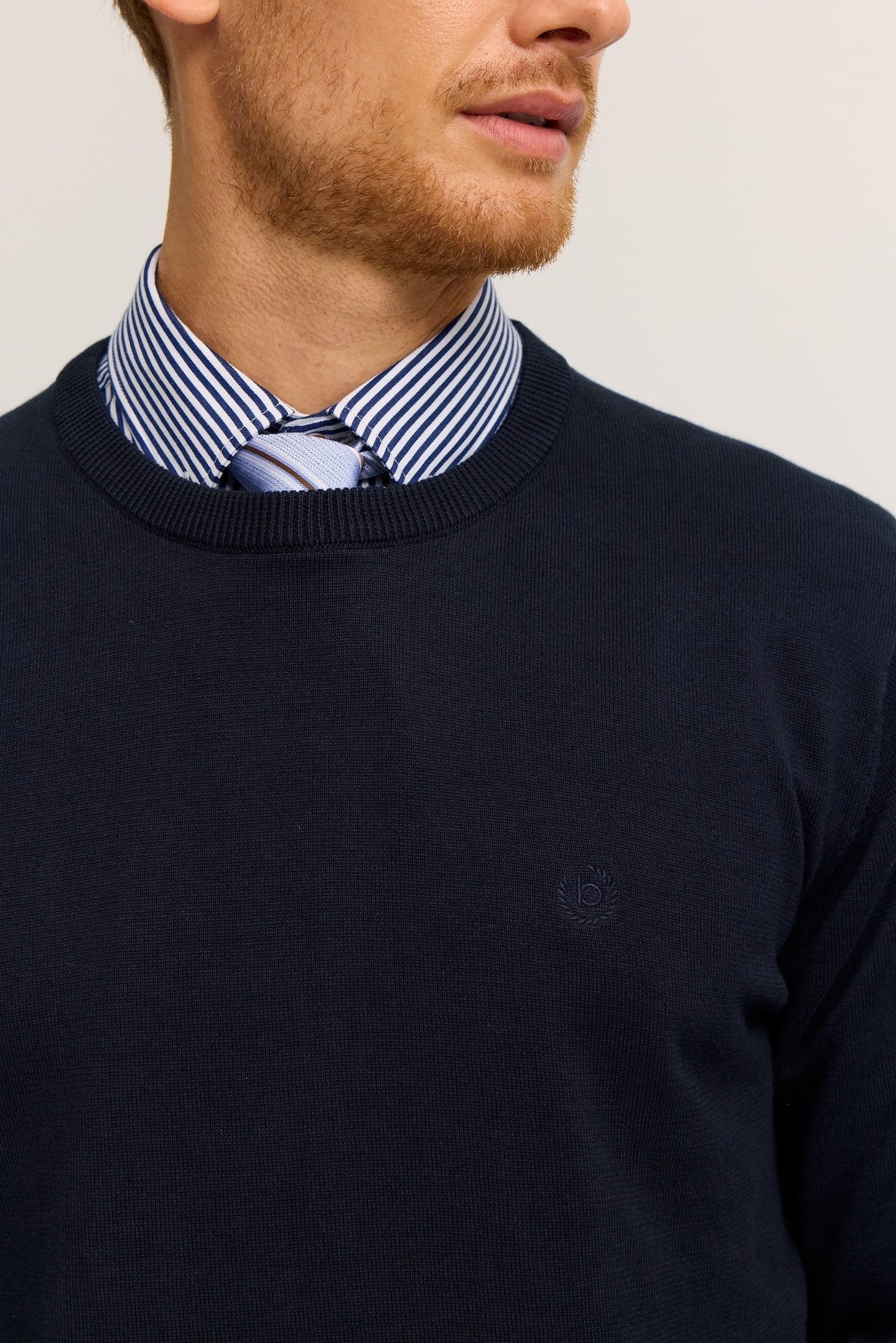 bugatti Rundhalspullover Regular Fit Basic Essential aus reiner Baumwolle