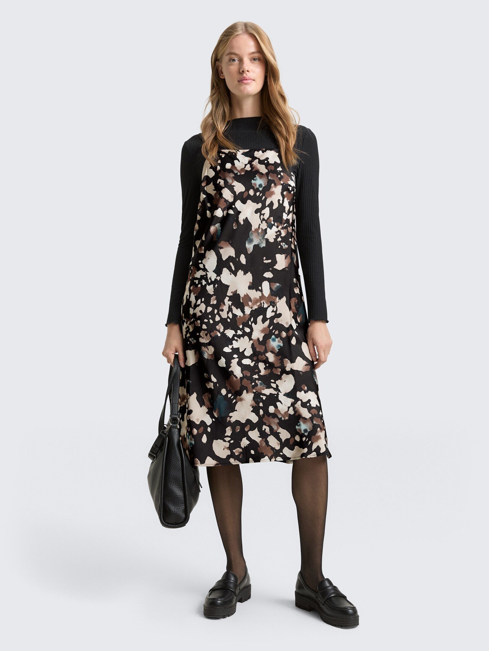 TOM TAILOR Denim Sommerkleid Kleider & Jumpsuits Satin Midi-Kleid mit Muster