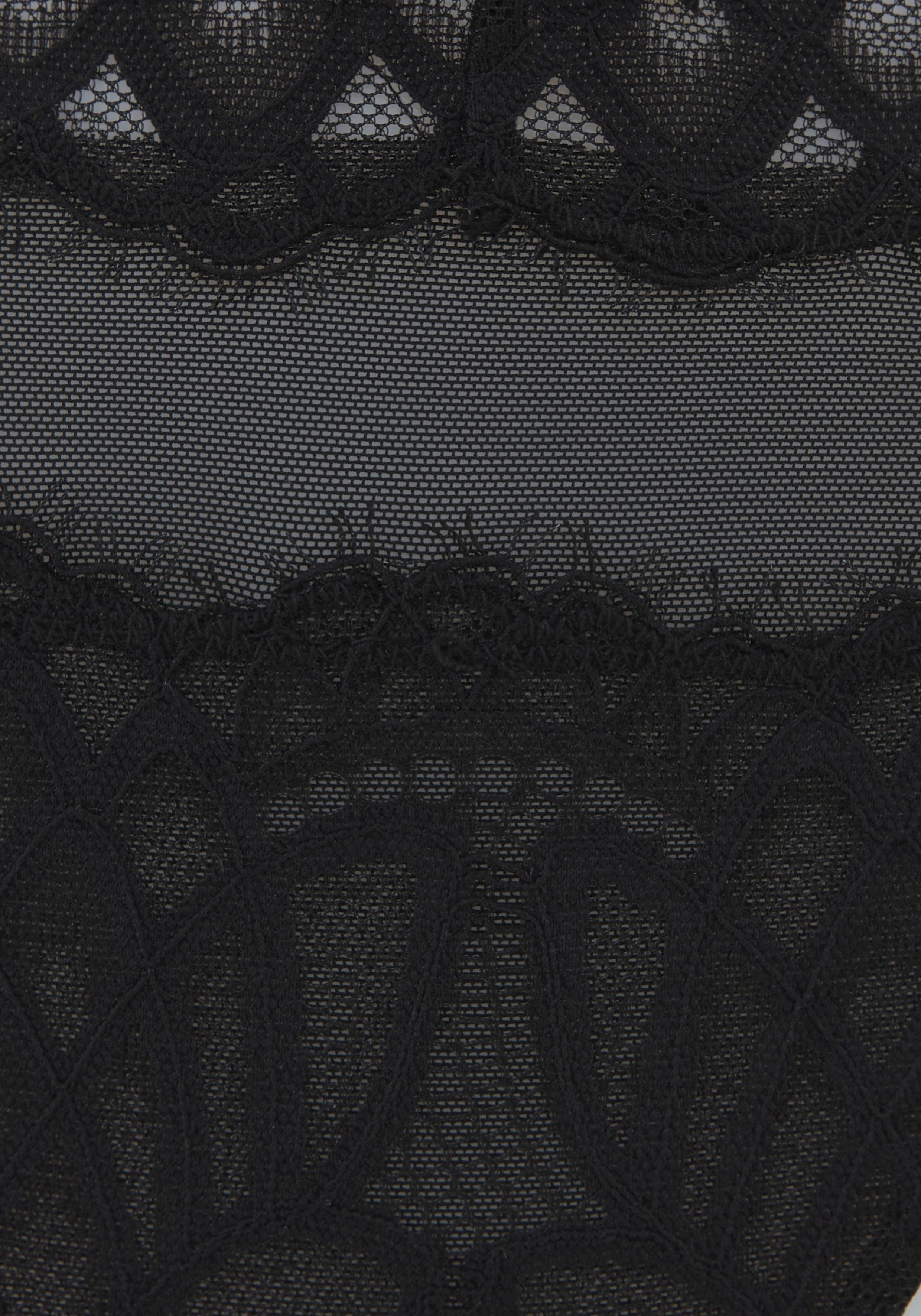 LASCANA String Cara aus dezent transparenter Spitze, anteilig aus recyceltem Material