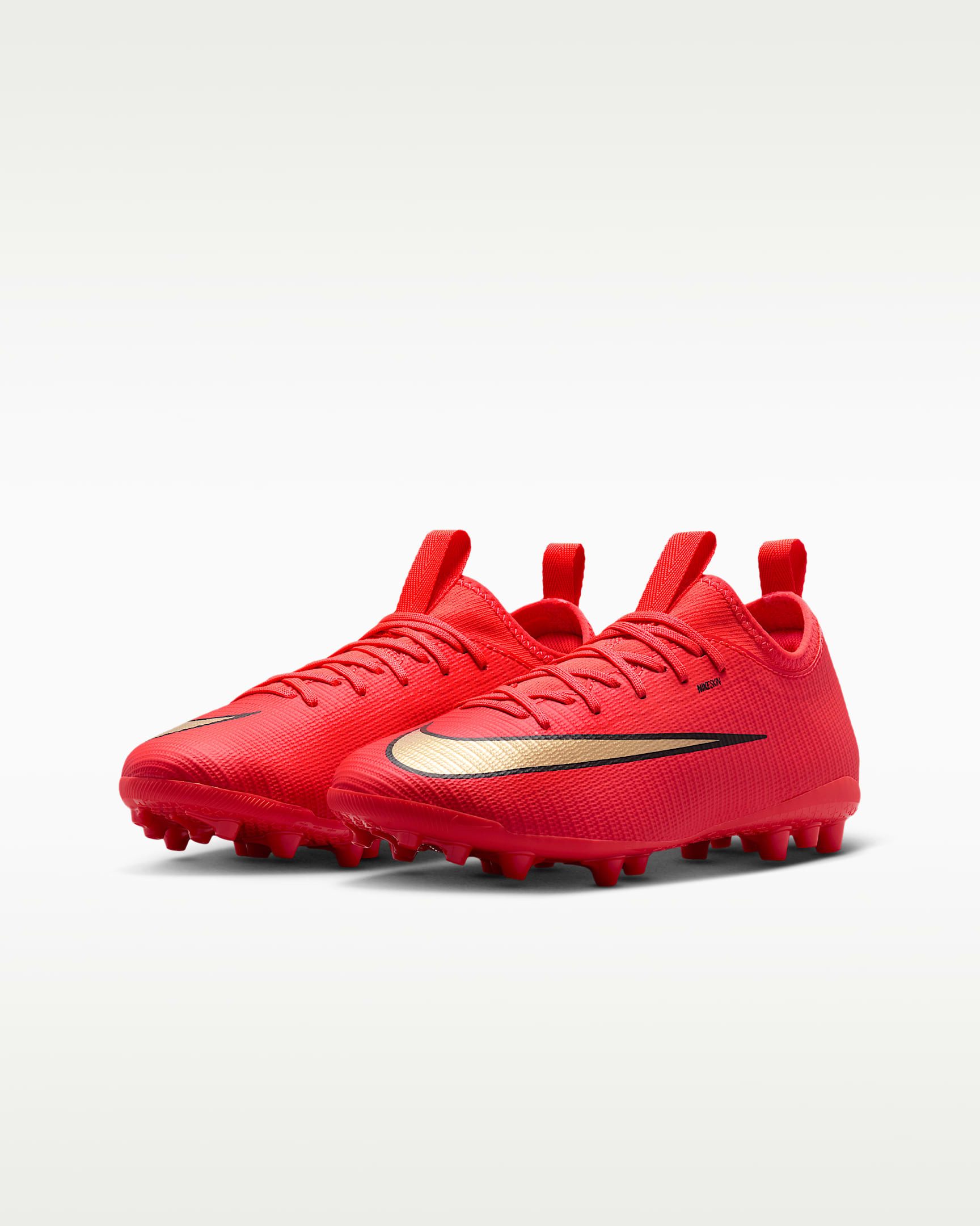 Nike Jr. Mercurial Vapor 17 Academy AG Fußballschuh (für Kinder & Jugendliche) Außensohle für Kunstrasen