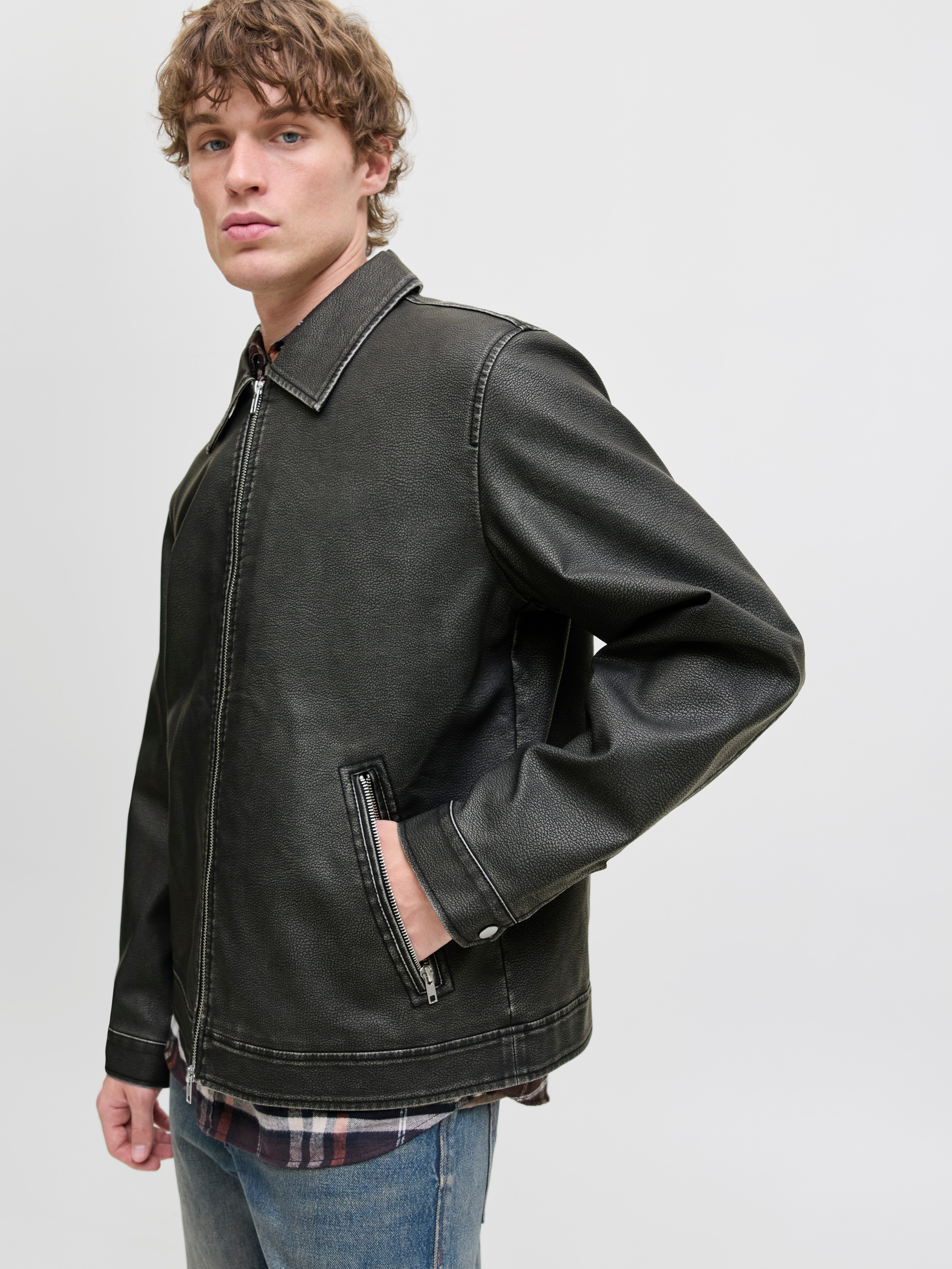 Jack & Jones Bikerjacke JJECASABLANCA PU JACKET NOOS mit Fronttaschen günstig online kaufen