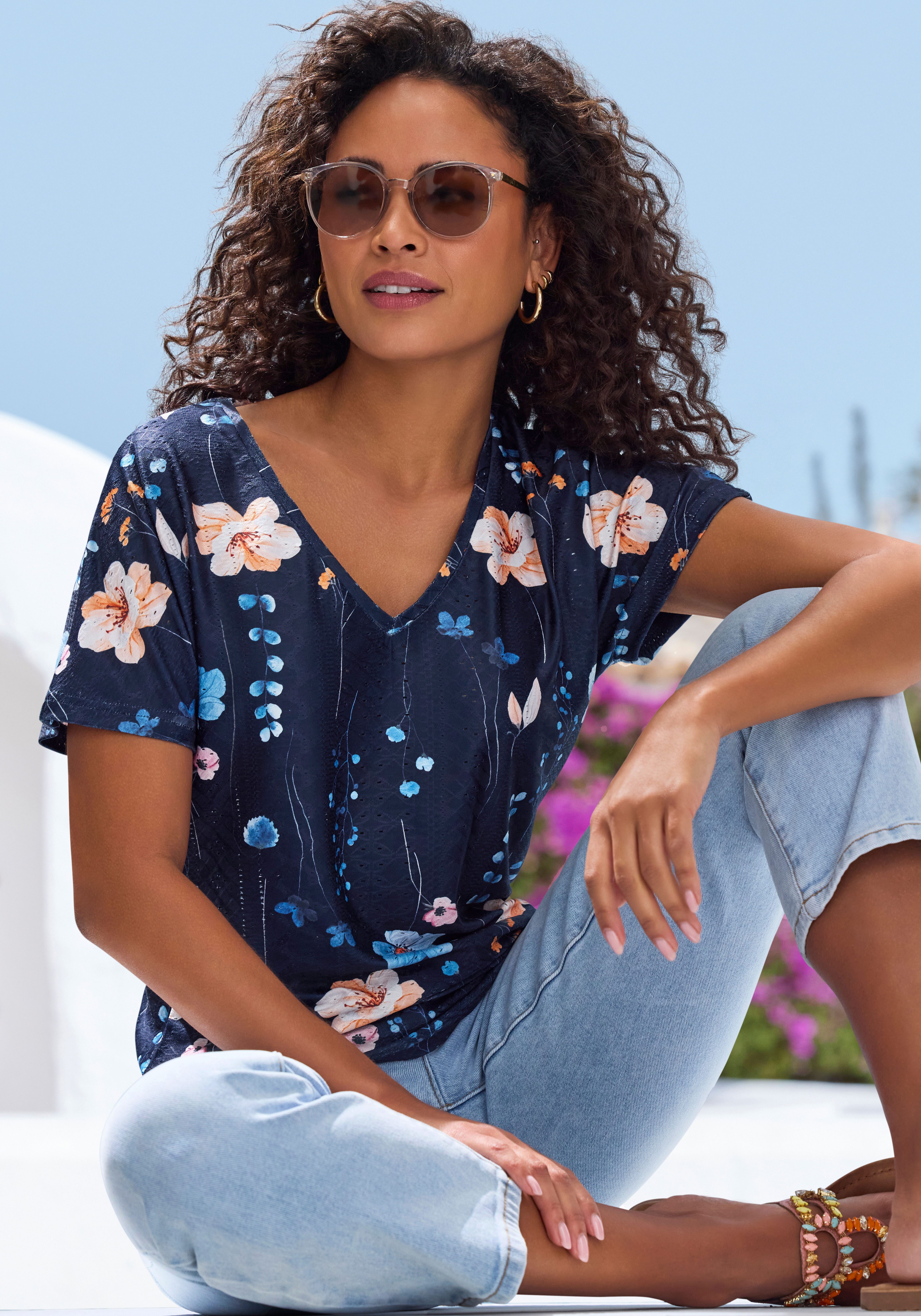 Vivance by Lascana Kurzarmshirt aus recyceltem Material bügelfreie Qualität mit Ajourstruktur