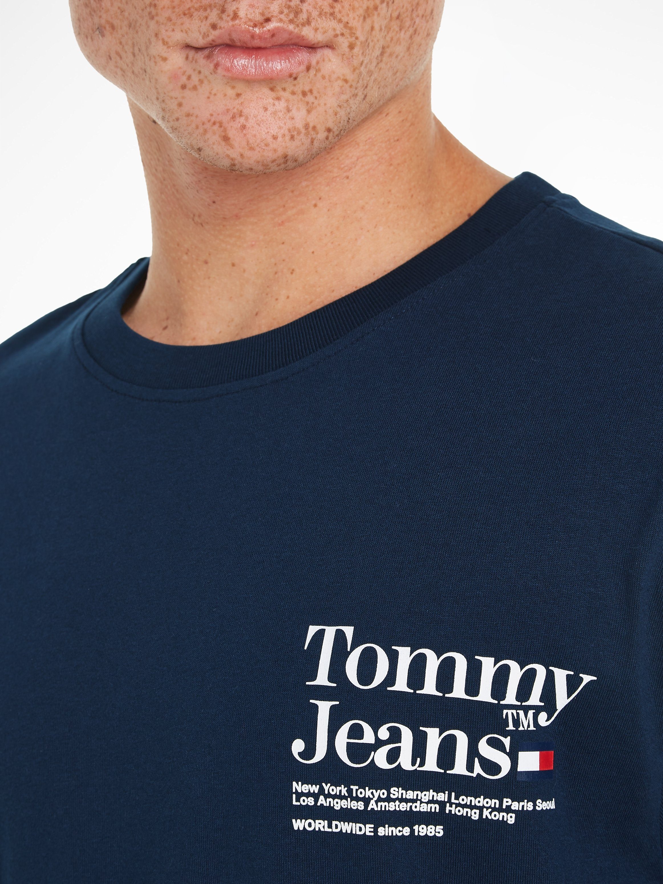 Aufdruck Night REG Jeans großem Navy mit TJM T-Shirt Dark TEE auf dem TM Rücken Tommy TOMMY MODERN