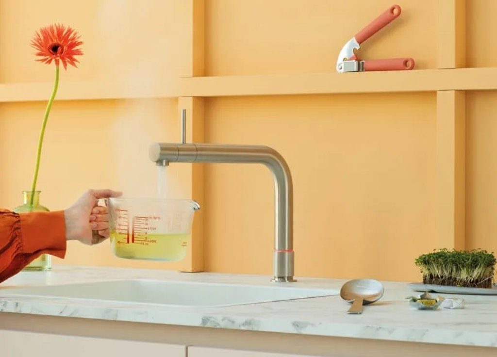 QUOOKER Küchenarmatur QUOOKER FRONT Trinkwassersystem Kochendwasserhahn (2-St) (22FRONTRVSCUBE) mit Combi mit Edelstahl CUBE 2 B 100°C