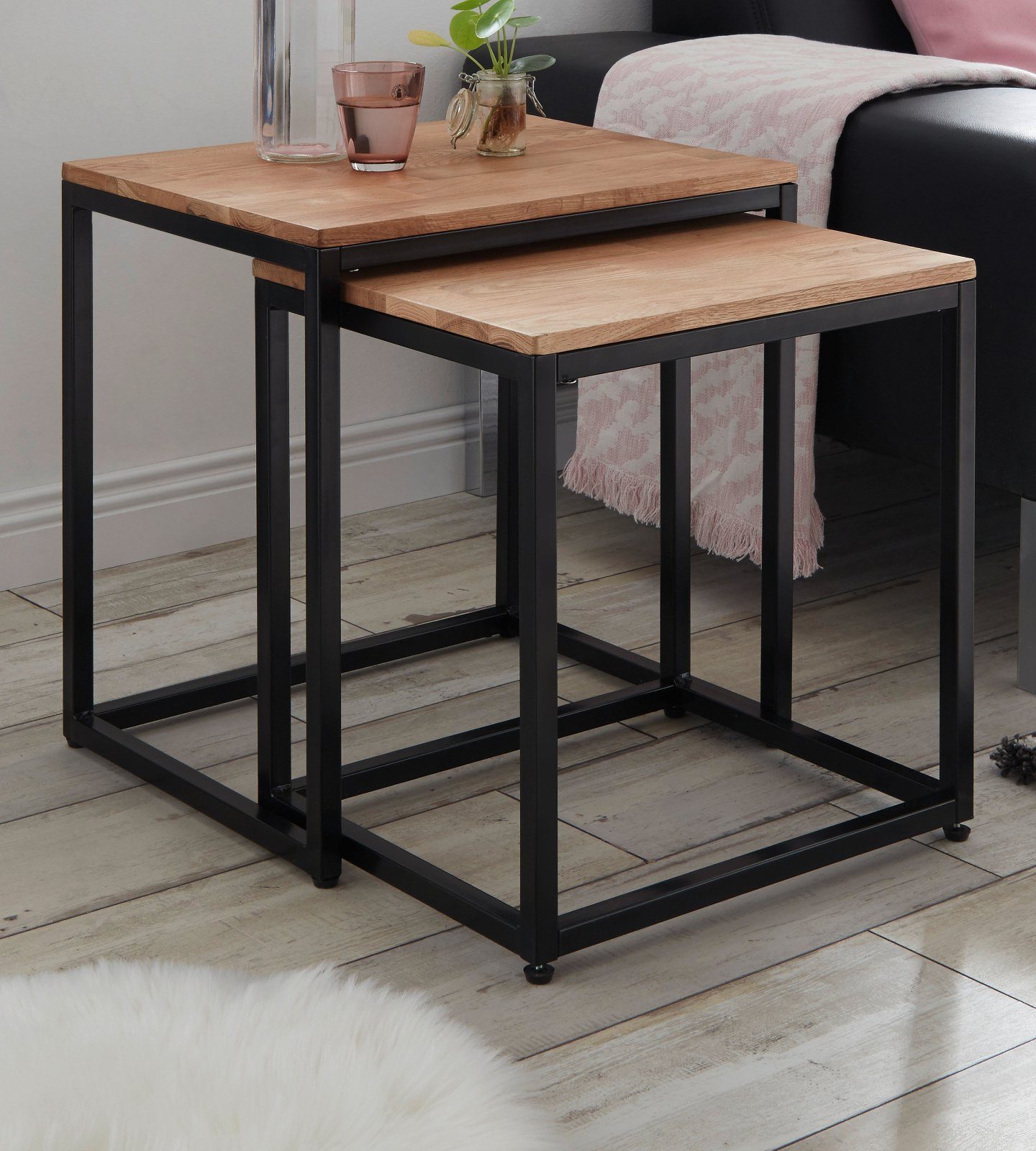 MCA furniture Couchtisch Sakura (Beistelltisch 2er Set, Metallgestell schwarz), Asteiche massiv, geölt | Ablagetische