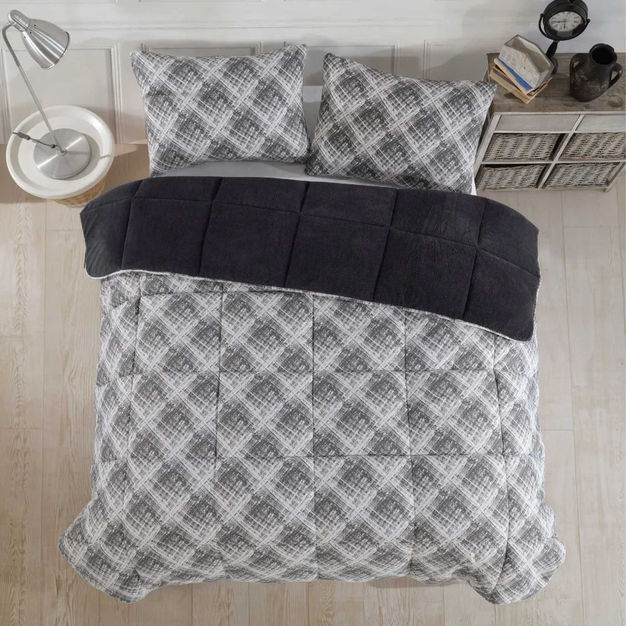 Nordic Schiller 4-Jahreszeitenbett Welsoft Doppelseitiges Bettdecke, Füllung: 300 g/m2 Original-Silikonfaser-Füllung, (ohne Kissenbezüge)