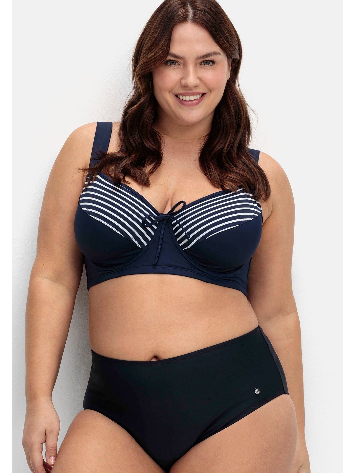 Sheego Bikini-Hose Große Größen in hohem Schnitt, mit Shaping-Einsatz