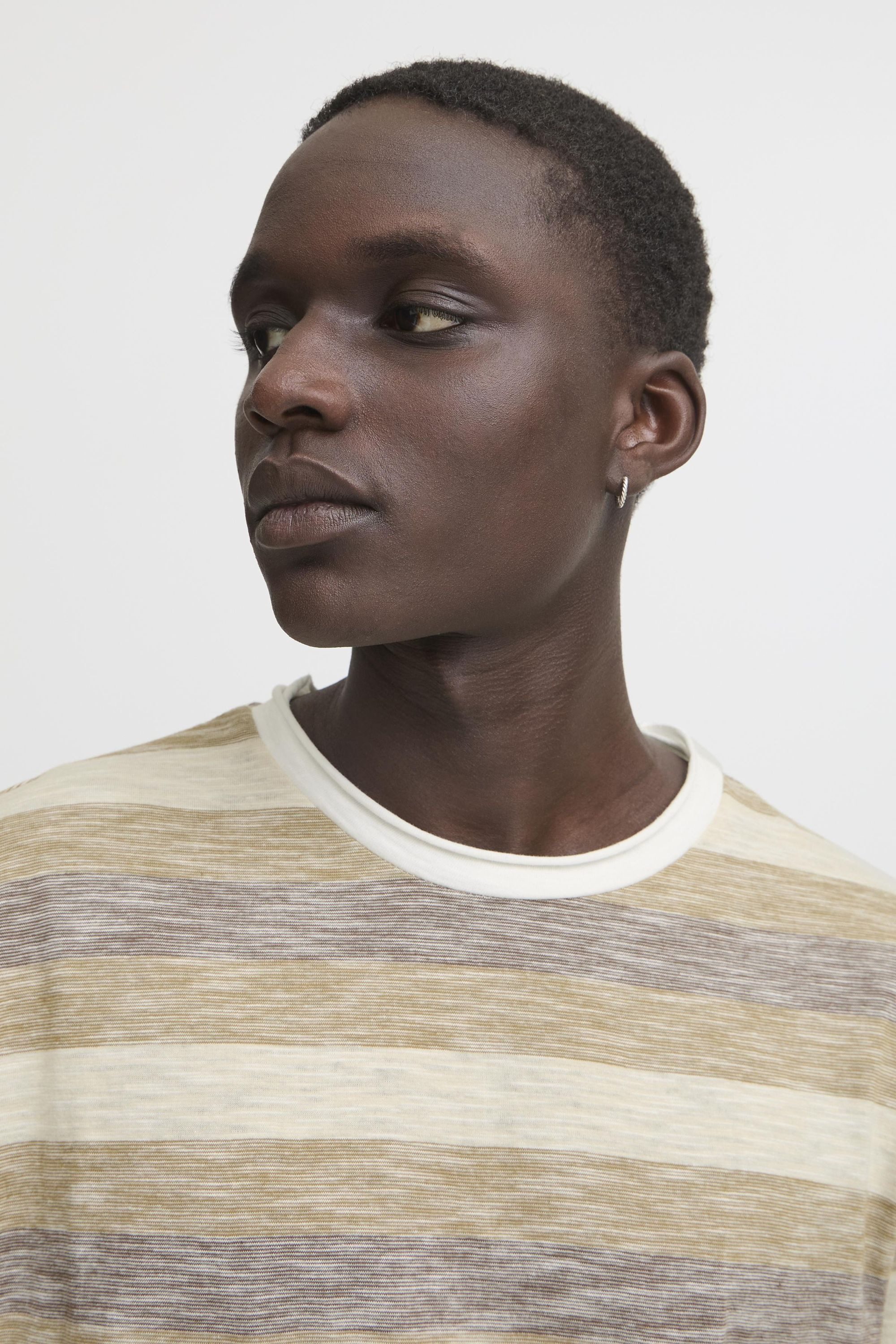 Blend Rundhalsshirt BHJelani (1-tlg) Lässiges T-Shirt mit Streifen