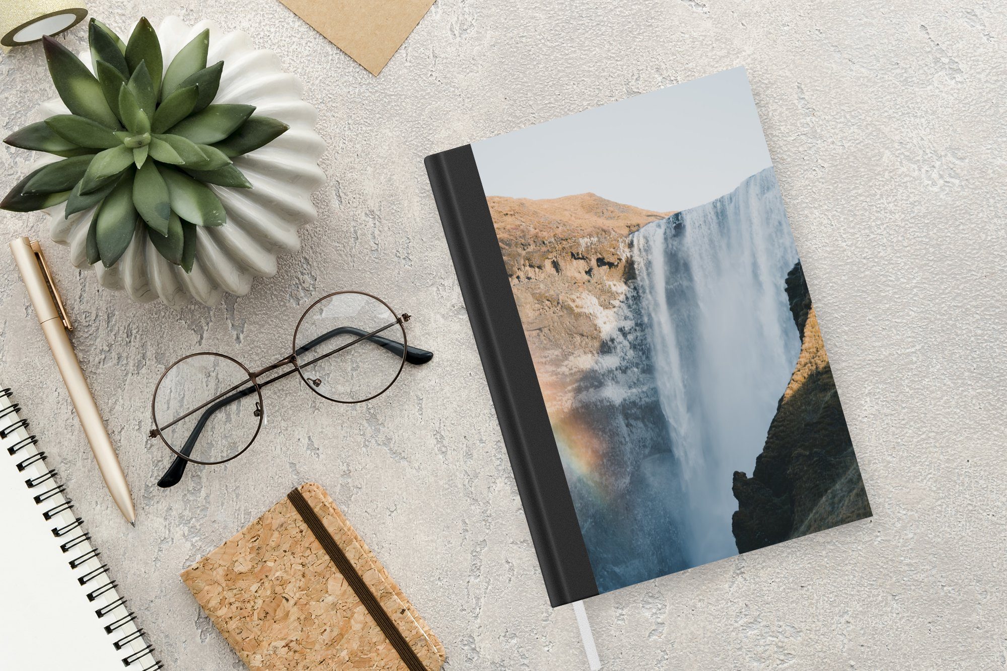 Haushaltsbuch A5, Notizheft, MuchoWow Felsen Notizbuch - - 98 Natur, Merkzettel, Seiten, Tagebuch, Journal, Wasserfall