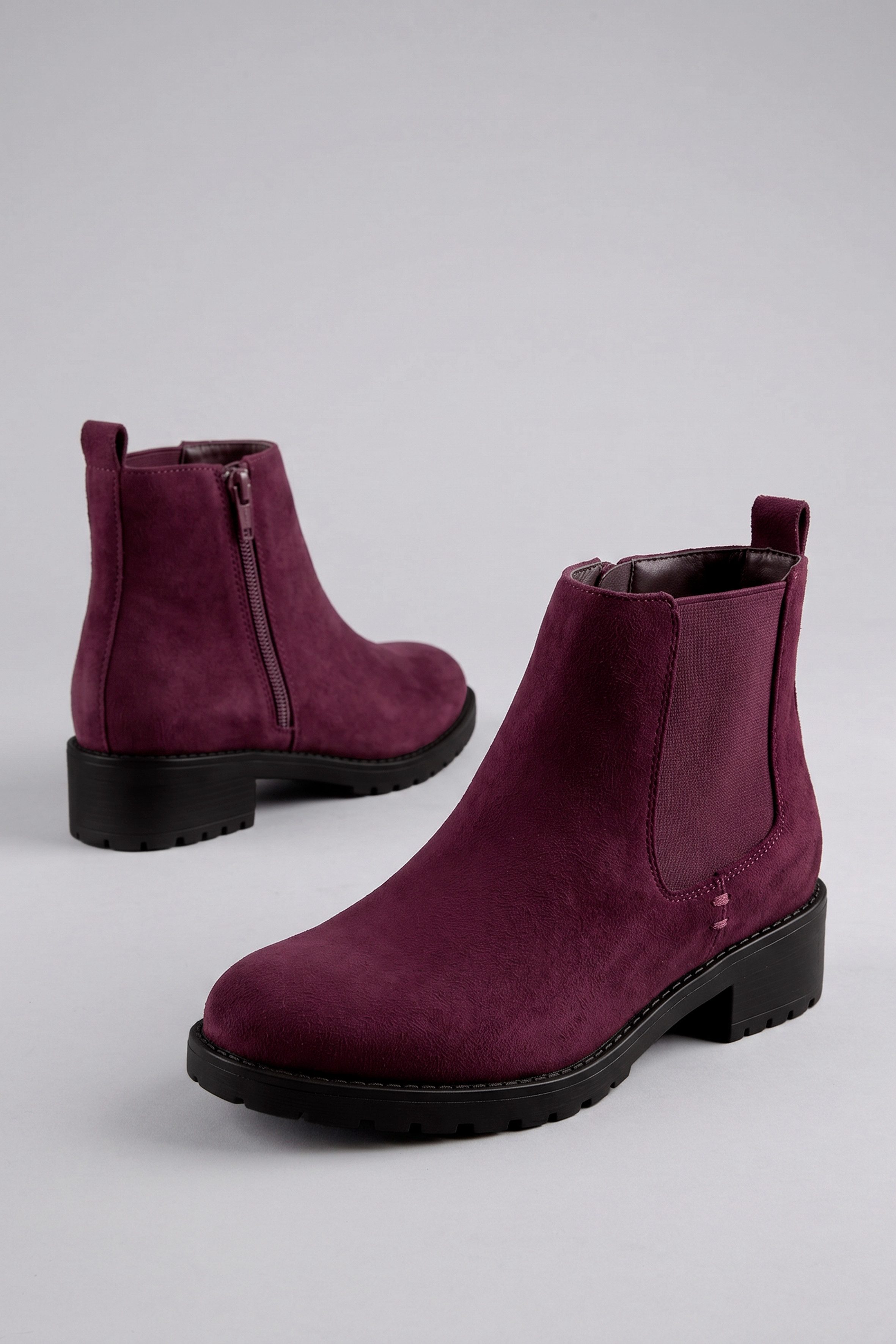 Aniston SHOES Chelseaboots Stiefelette, Blockabsatz, mit breitem Stretch