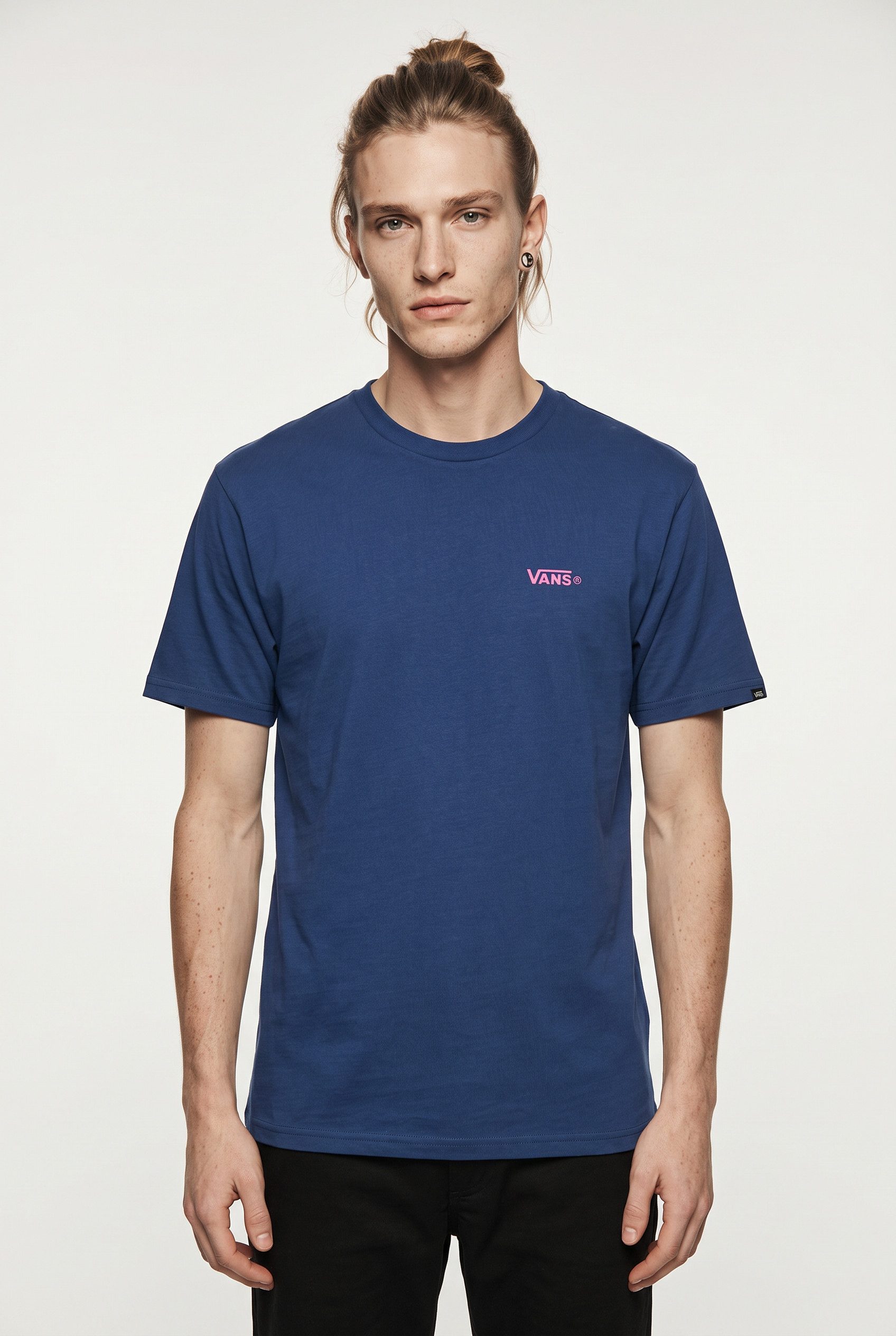 Vans T-Shirt New Left Chest SS Tee mit sportlichem Stil, Kurzarmdesign, aus Baumwolle