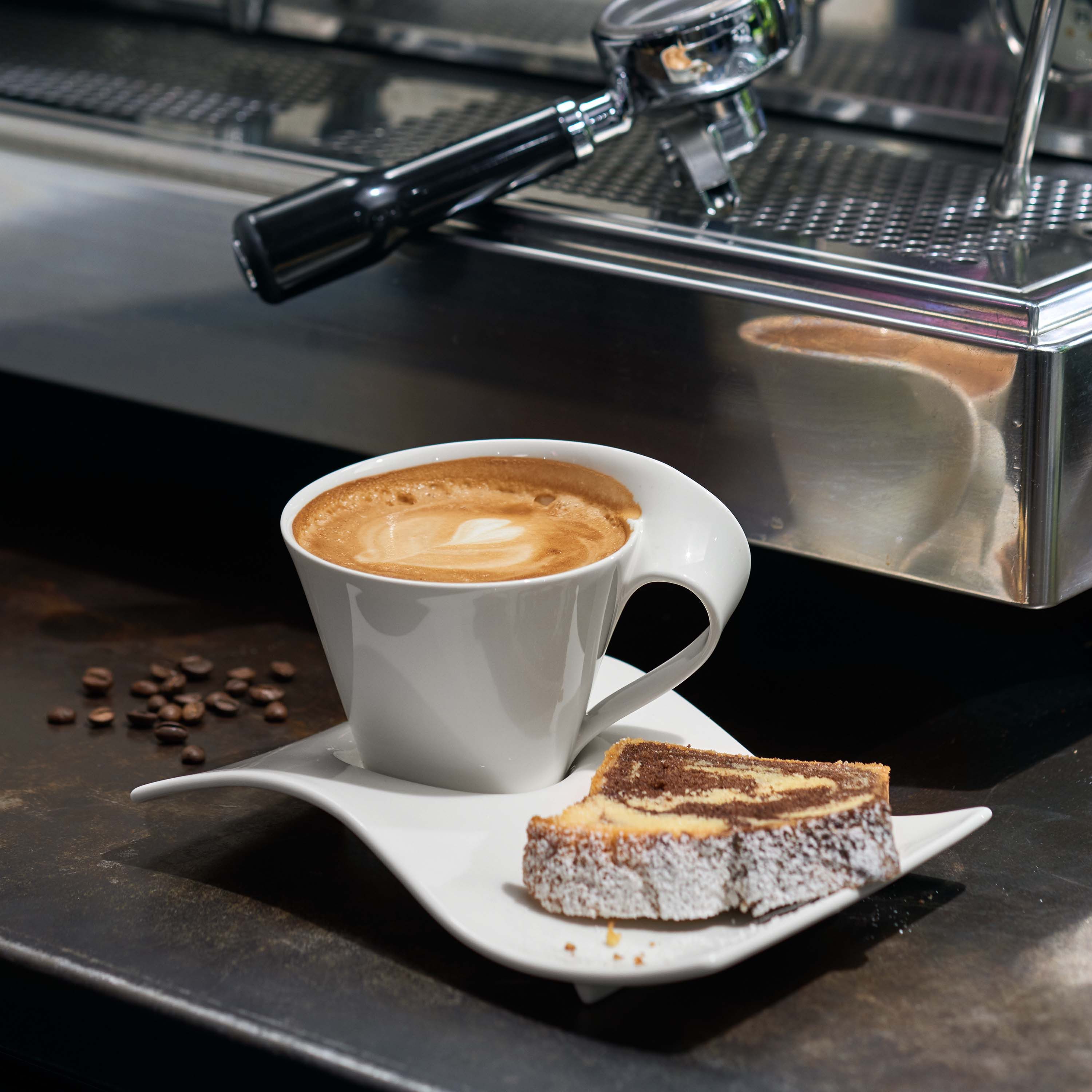 Villeroy & Boch Cappuccinotasse NewWave Caffè Cappuccino-Set, 8-tlg., Porzellan, Wellendesign