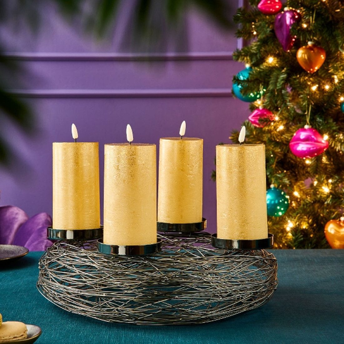 Macosa Home Adventskranz Silber Edelstahl Metall 28 cm modern Elegantes Adventsgesteck, 4 Kerzenhalter Tisch-Dekoration Advent