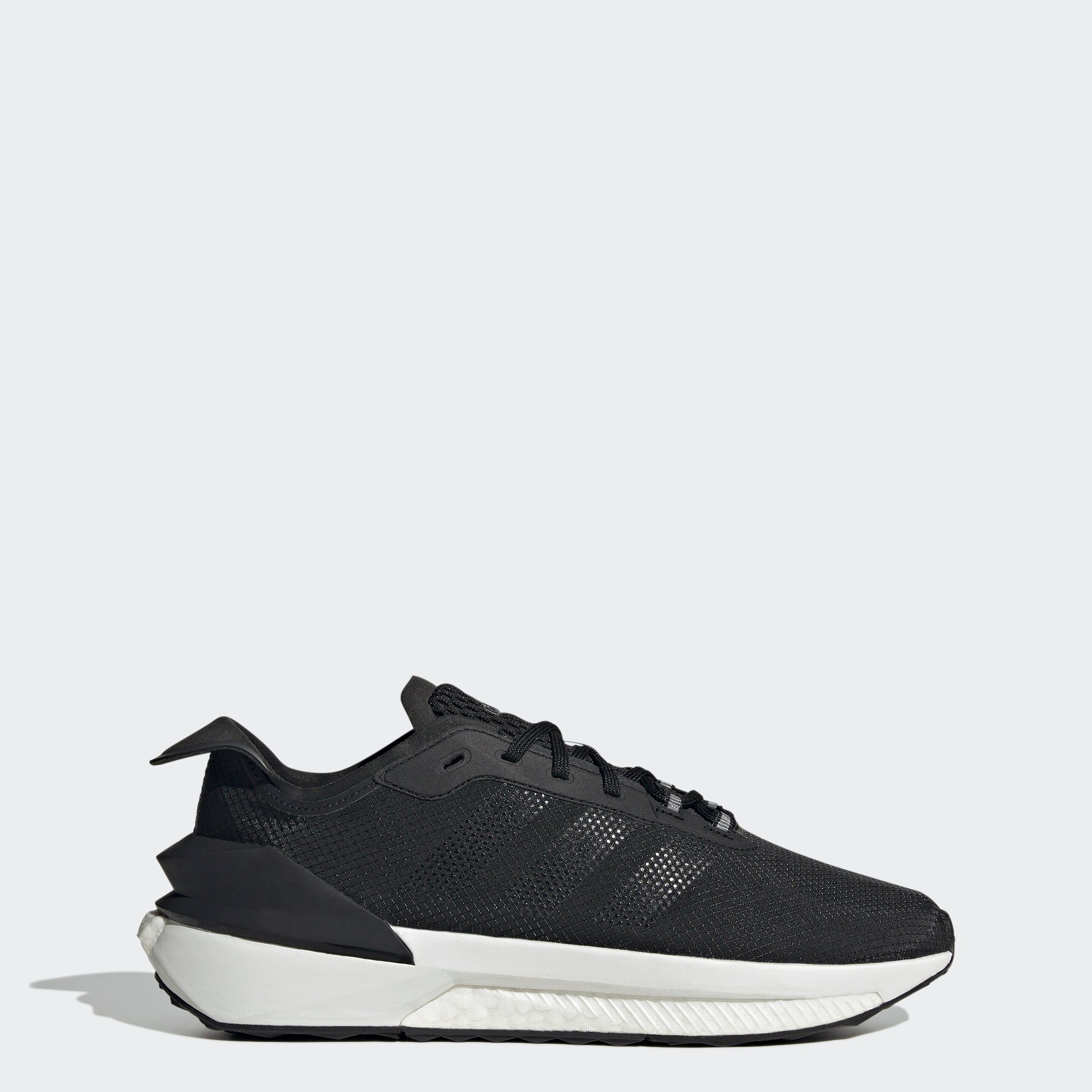 Three Carbon / Black Grey adidas Sneaker / Core Sportswear AVRYN
