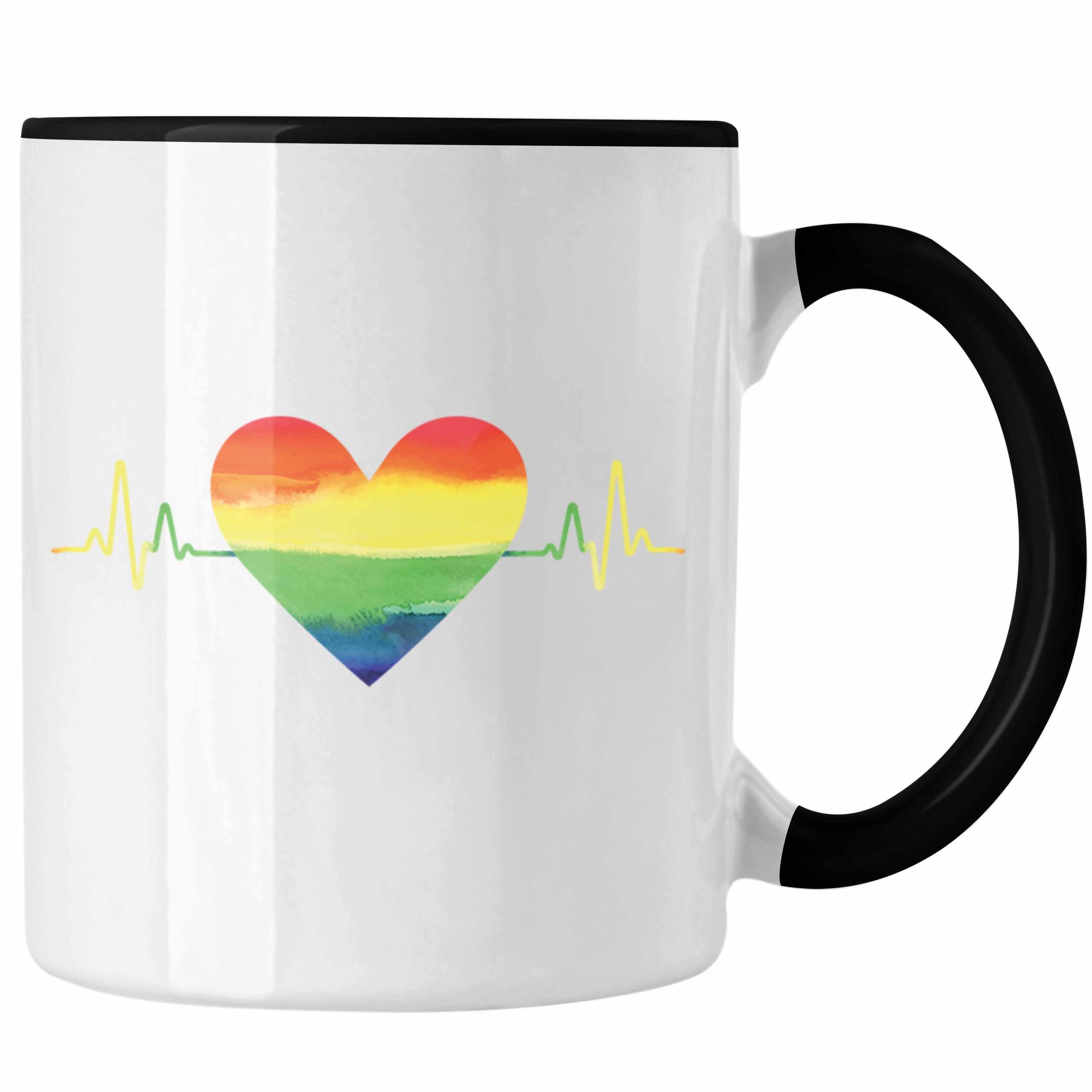 Trendation Tasse Trendation - Regenbogen Tasse Geschenk LGBT Schwule Lesben Transgender Grafik Pride Herzschlag Schwarz