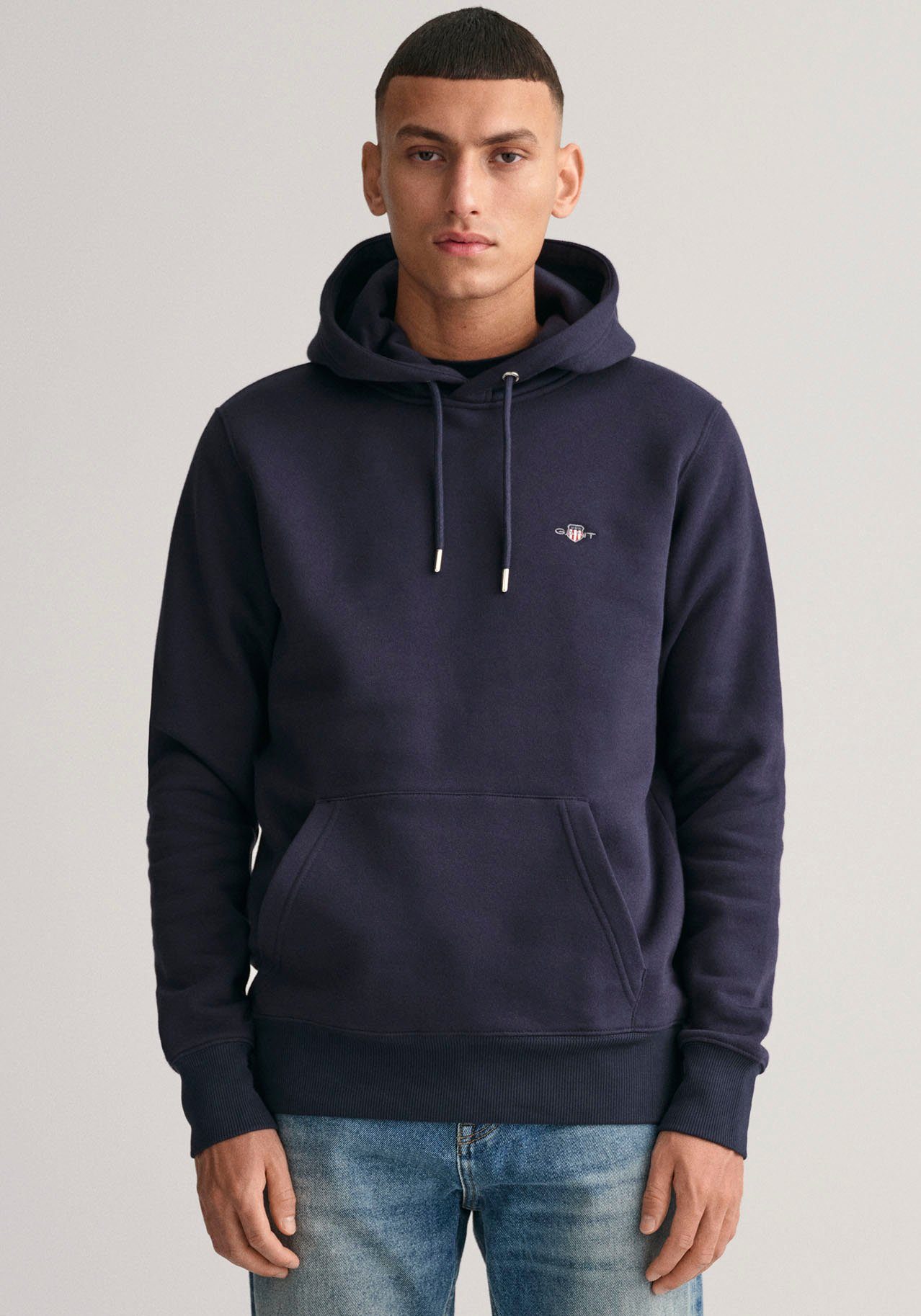 Gant Hoodie REG evening Brust der Logostickerei blue HOODIE SHIELD auf mit