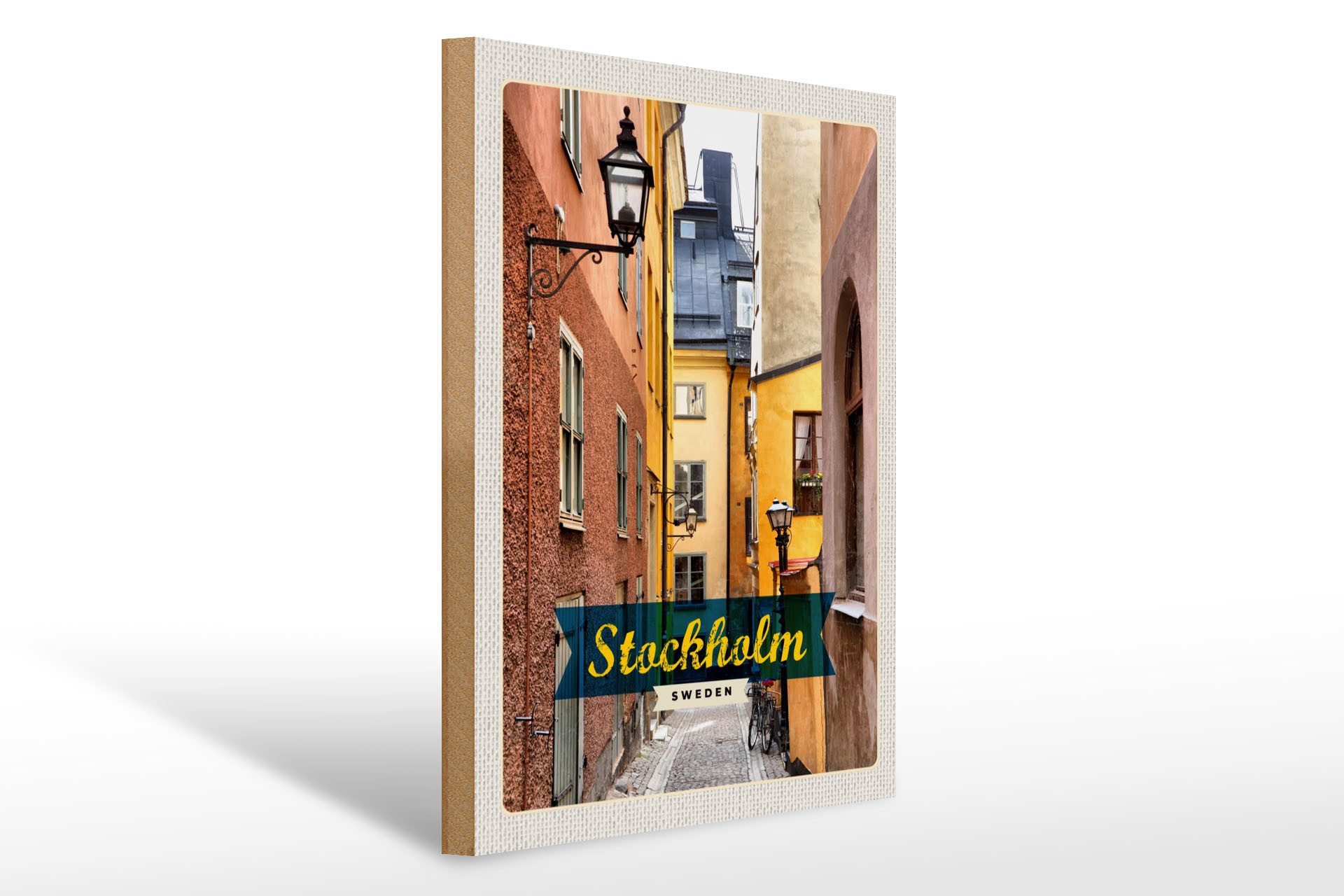 Holzbild Reise 30x40cm Stockholm Schweden Altstadt Gasse