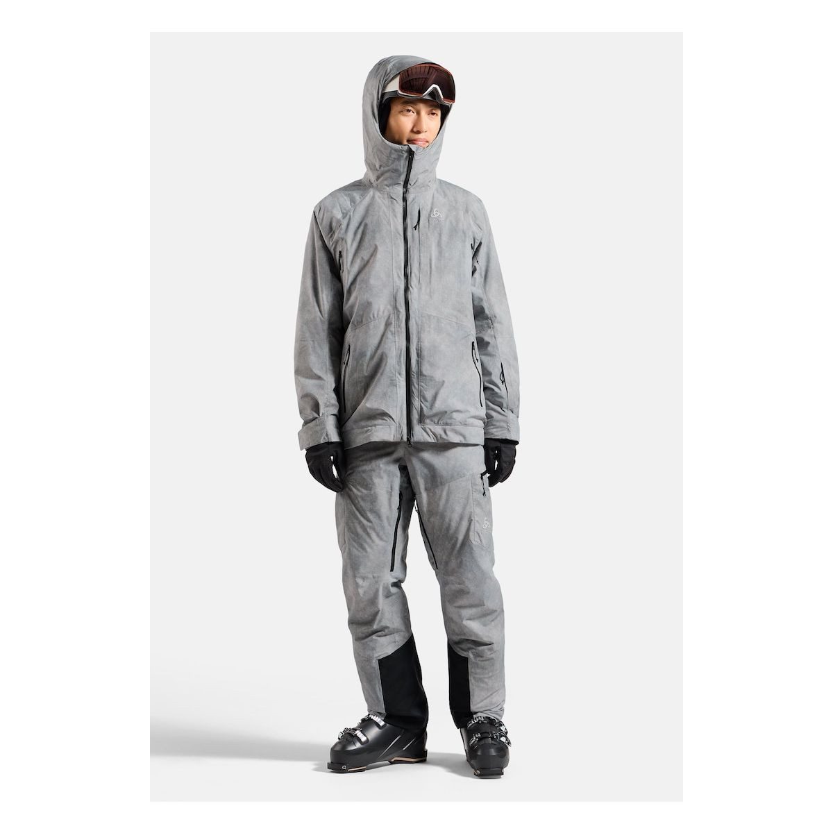 Odlo Skijacke The Odlo x POW Collective Voices Insulated Ski Jacket Nachhaltige Skijacke mit recycelten Materialien, strategischer