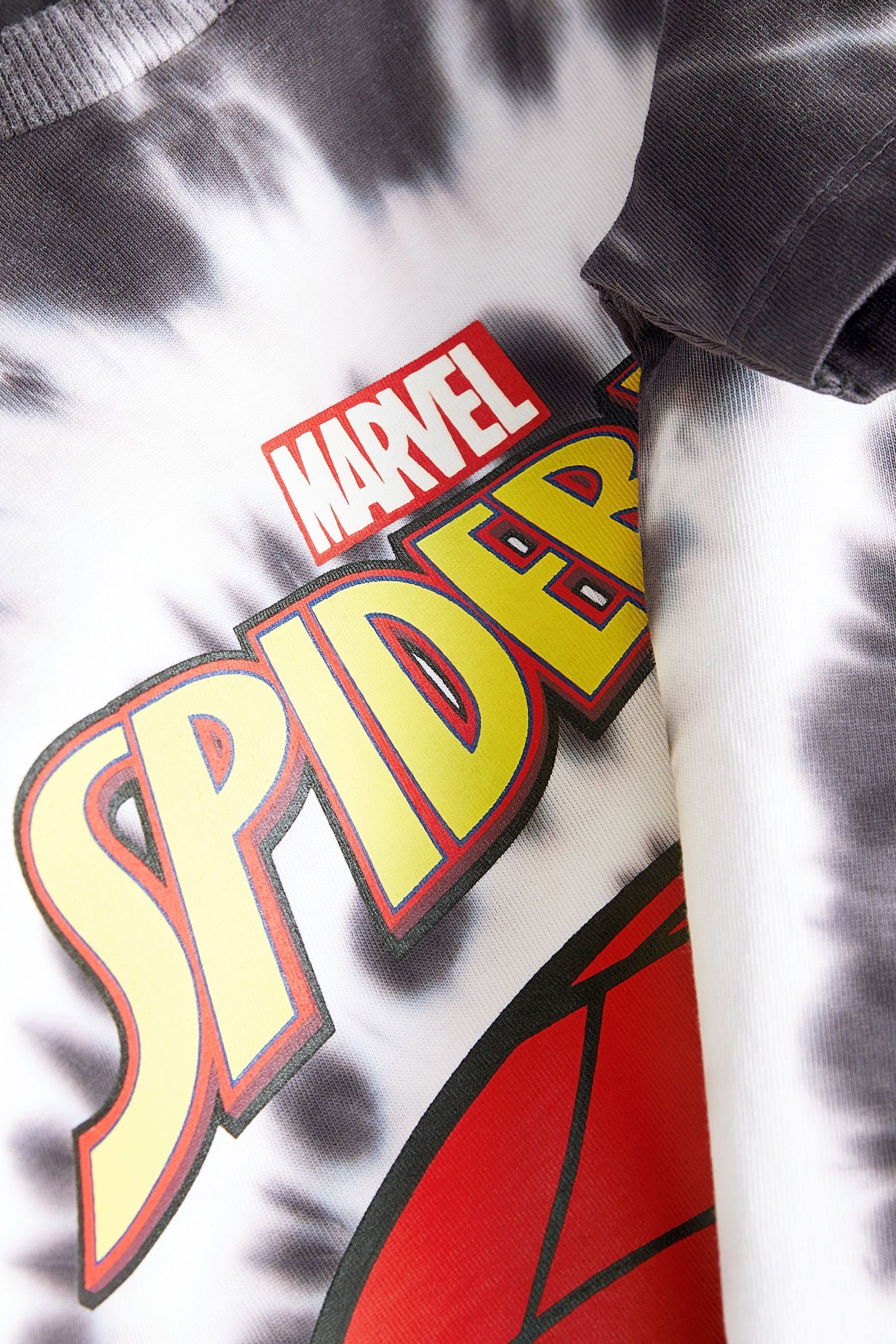 Next T-Shirt (1-tlg) Spiderman Batiklook T-Shirt im