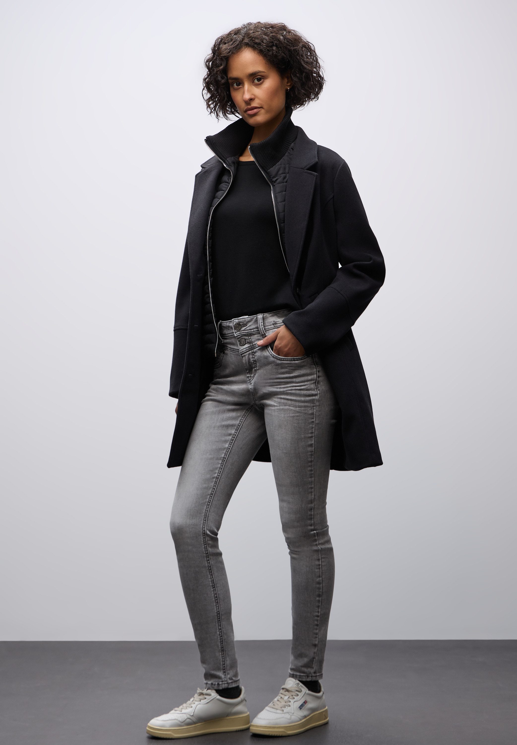STREET ONE Slim-fit-Jeans Style York im Five-Pocket Style
