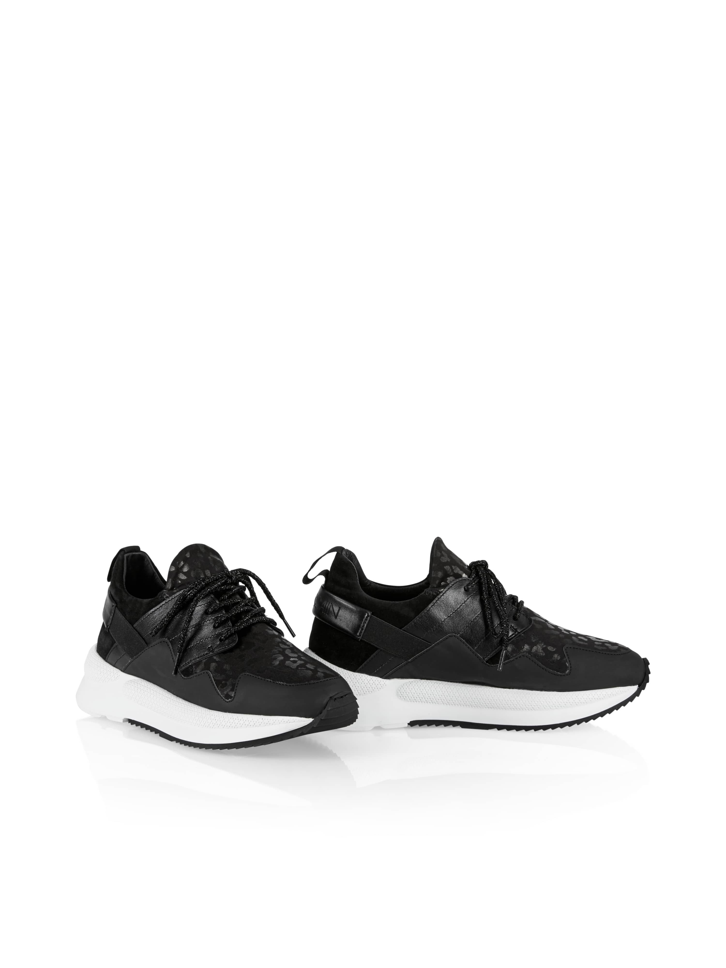 Plateausneaker