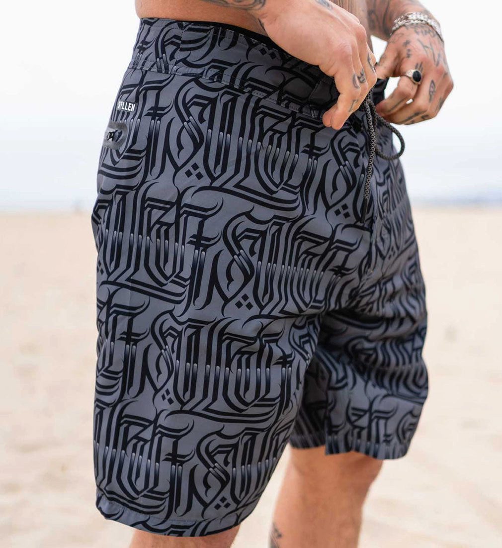 Sullen Clothing Boardshorts Richie Tattoo Logo Schriftzug Badehose Schwimmh günstig online kaufen