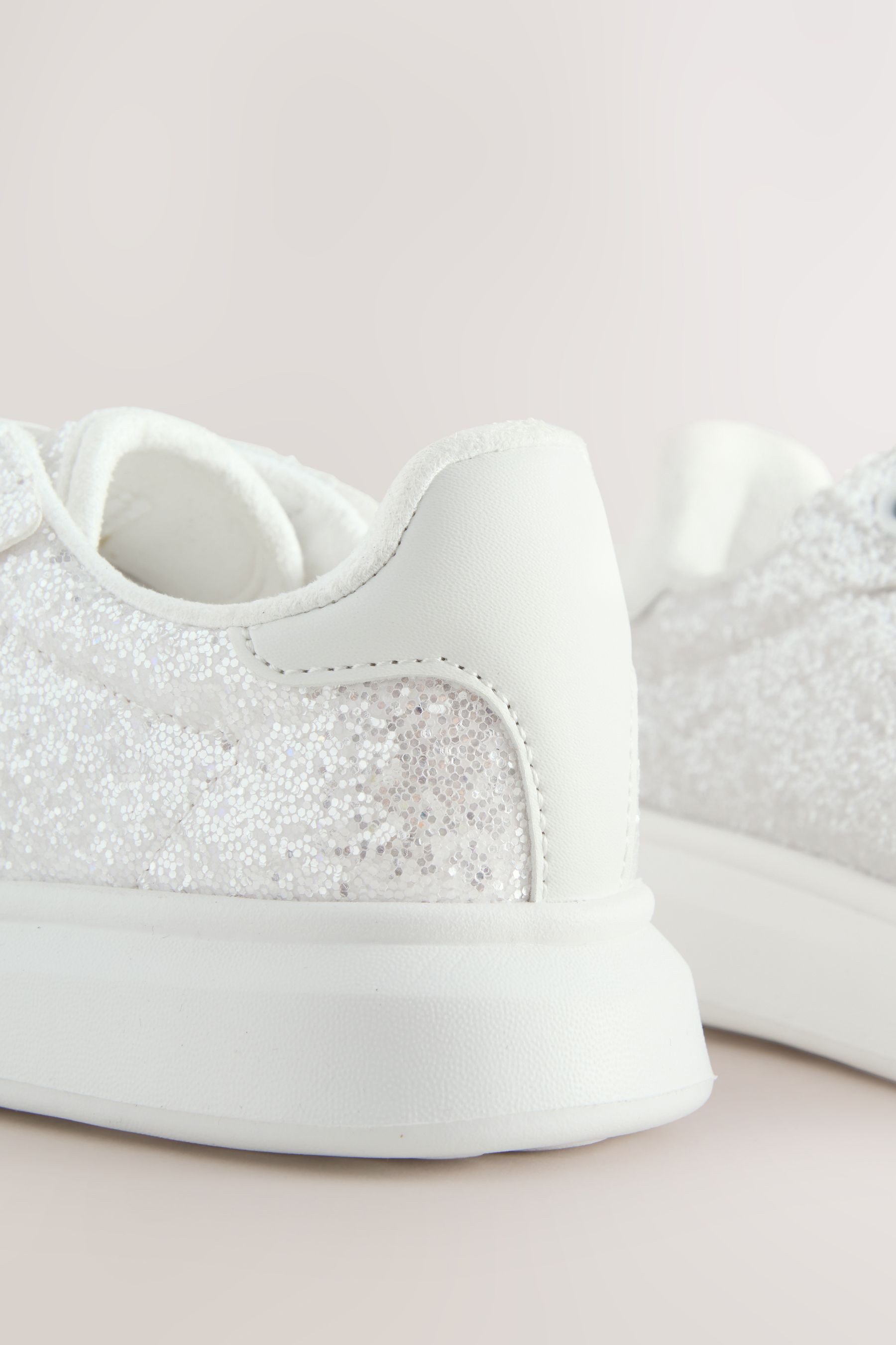 Next Sneaker zum Schnüren Sneaker (1-tlg)