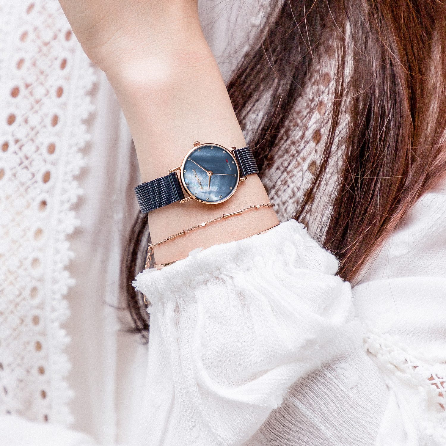 Victoria Hyde Quarzuhr Victoria Hyde Loughton Pearl Damen Basic Mesh-Armban günstig online kaufen