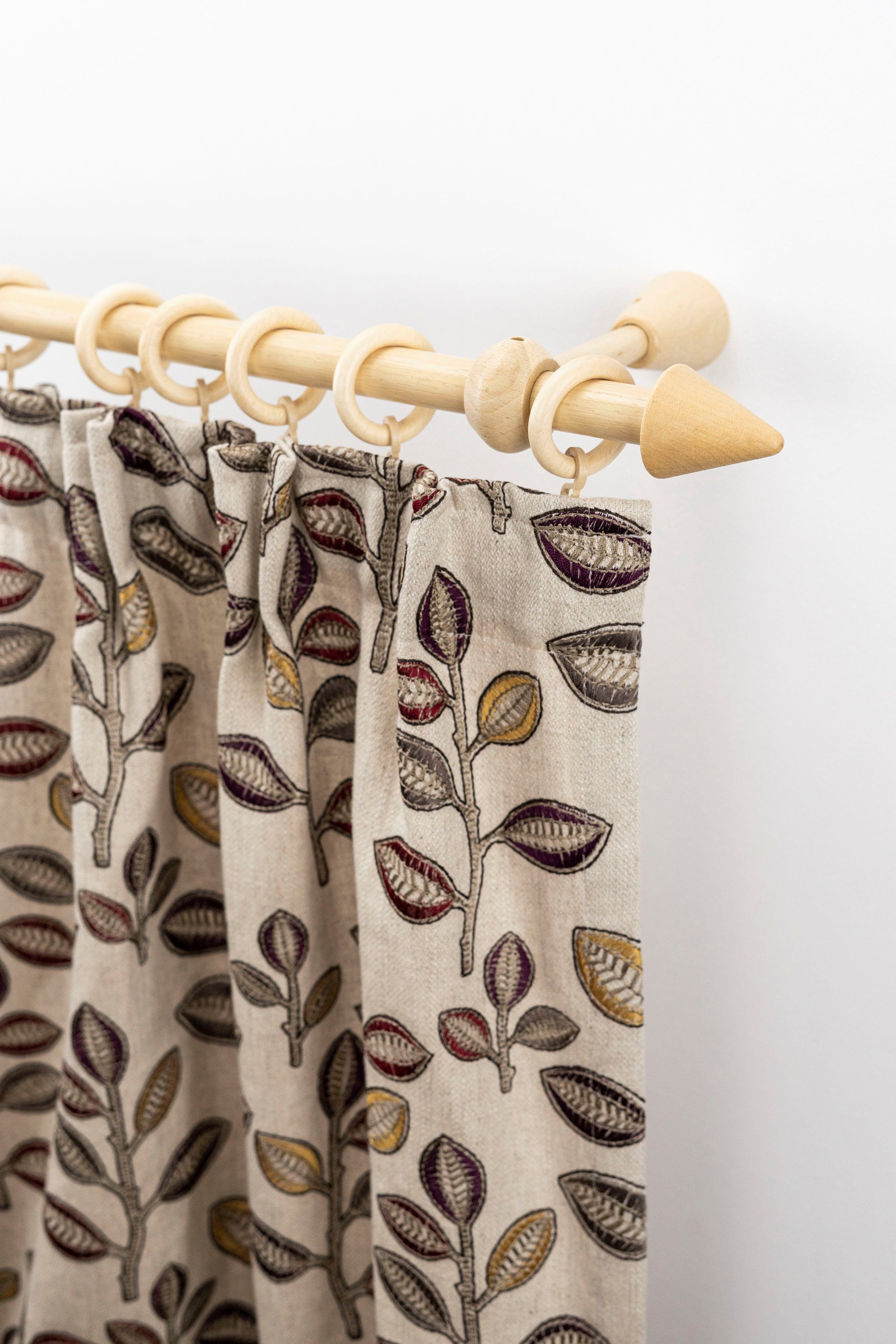 GARESA Gardinenstange Evi, 1-läufig, Wunschmaßlänge, mit Bohren, verschraubt, Holzwerkstoff, Vorhanggarnitur Holz, verlängerbar, Wandmont.,mit Ringe/2 Lauf Gleiter