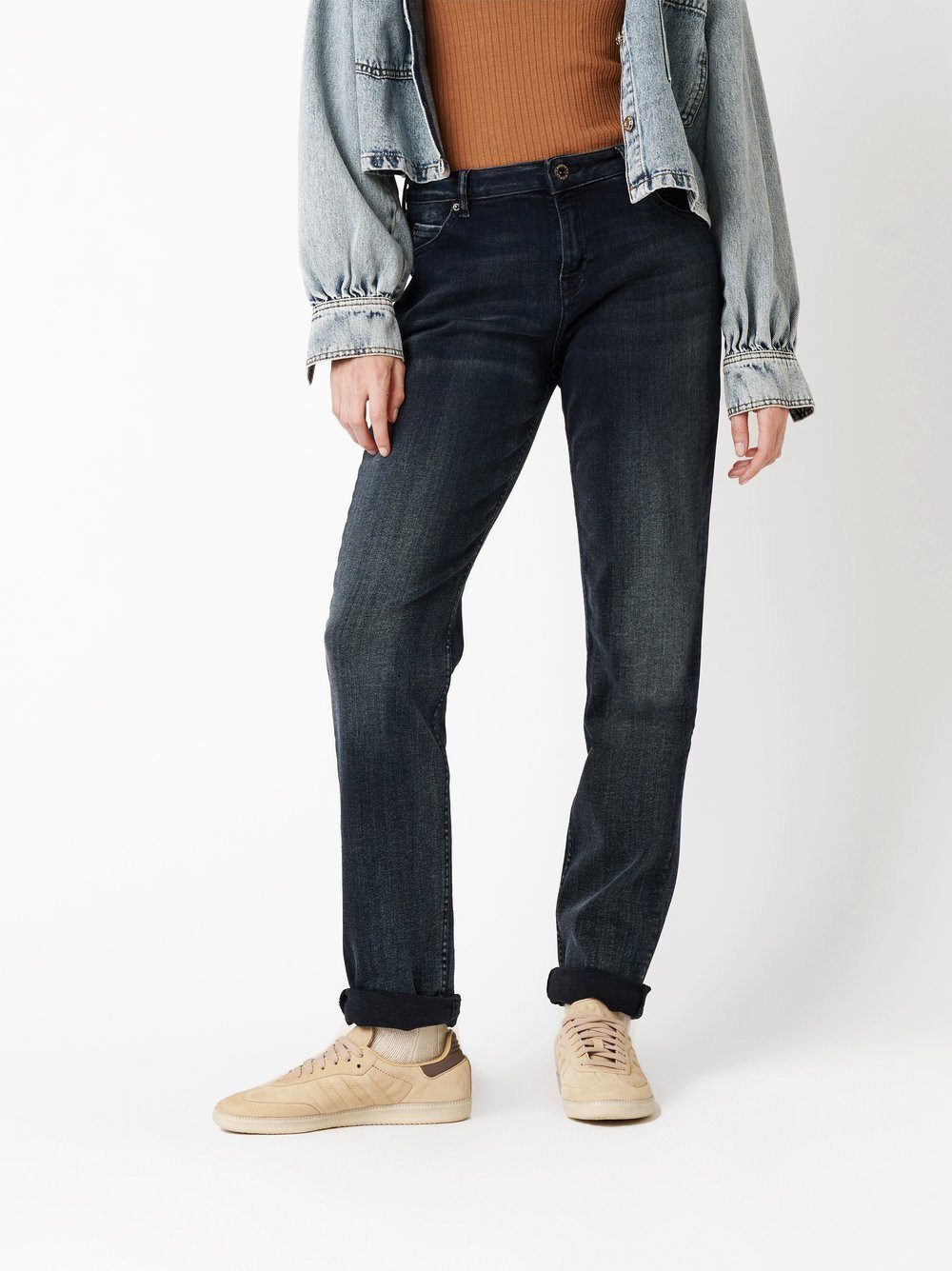 ROSNER Girlfriend-Jeans Masha Straight (1-tlg) mit doppelter Hinterhosentasche