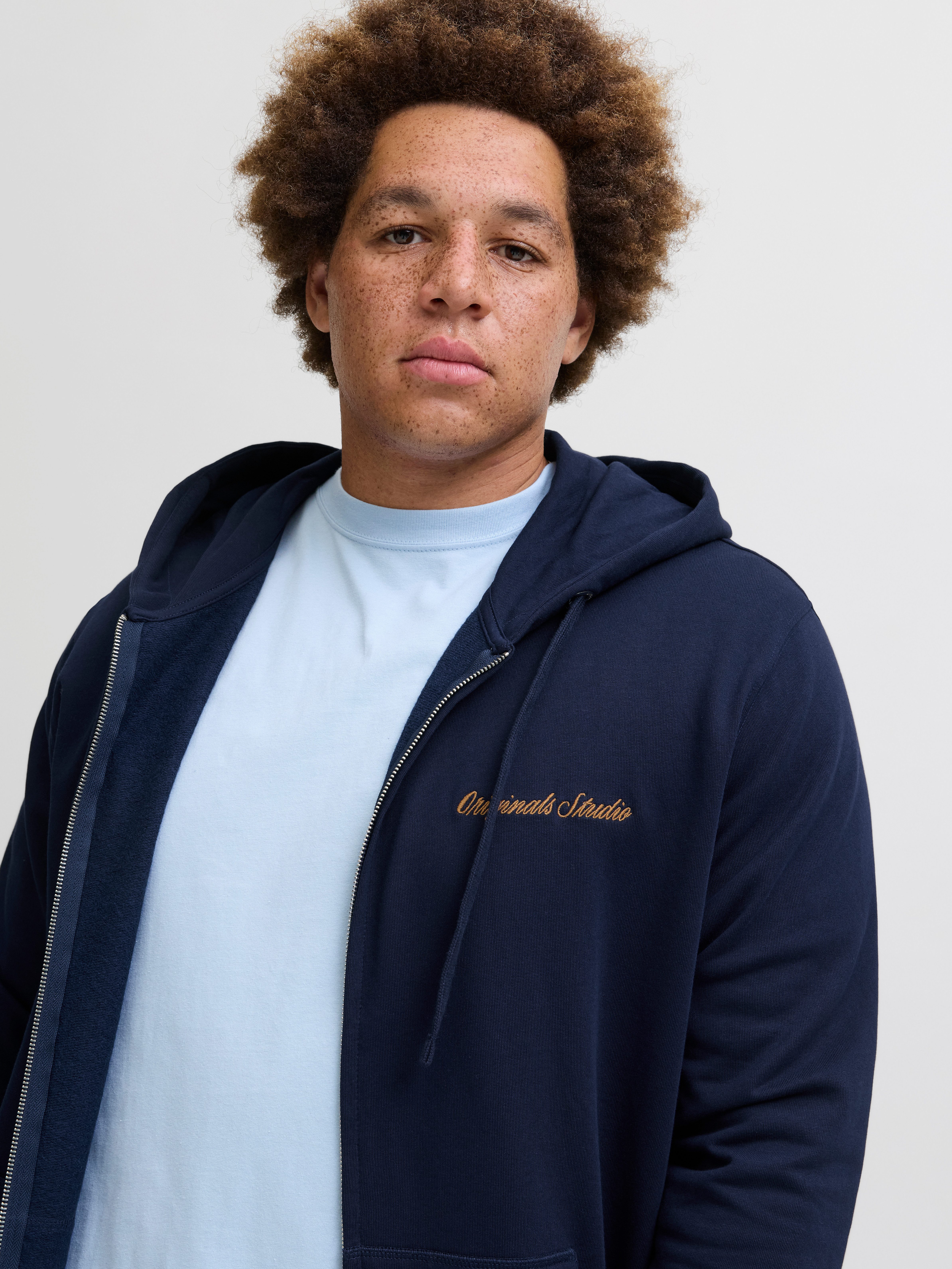 Jack & Jones PlusSize Kapuzensweatshirt JORNORREBRO EMB SWEAT ZIP HOOD PLS günstig online kaufen