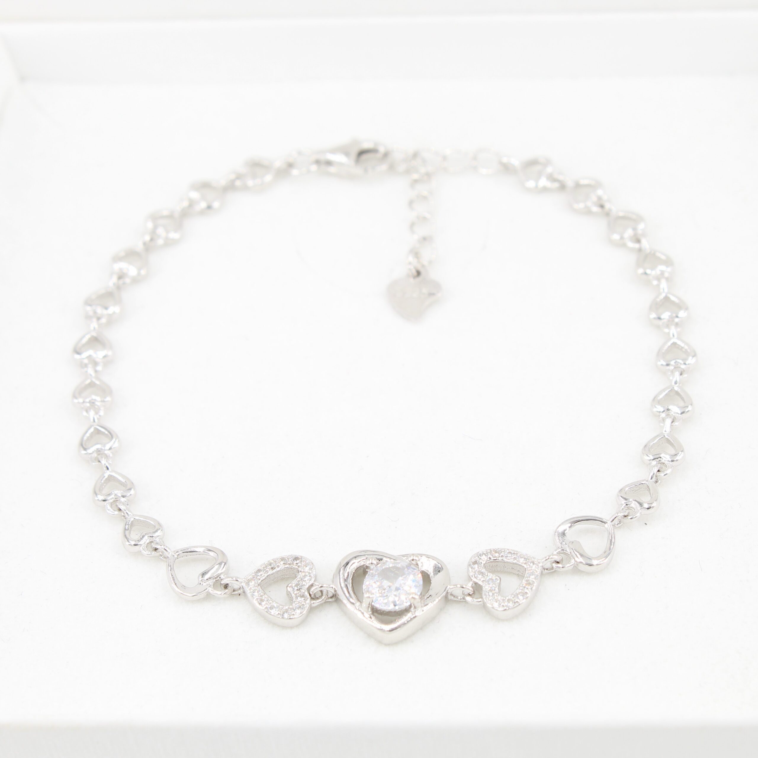PANDACHARMS Silberarmband Herz an Herz, 925 Silber mit Zirkonia Steinen, Länge variabel 16-19cm